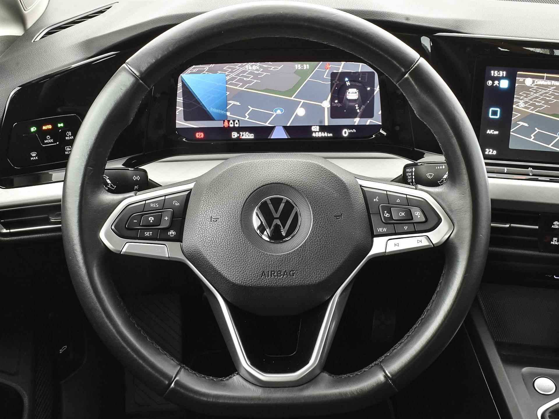 Volkswagen Golf 1.0 Tsi 110pk Life | ACC | Climatronic | App-Connect | Navigatie | Sfeerverlichting | P-Sensoren | 16'' inch | Garantie t/m 07-10-2024 of 100.000km - 21/27