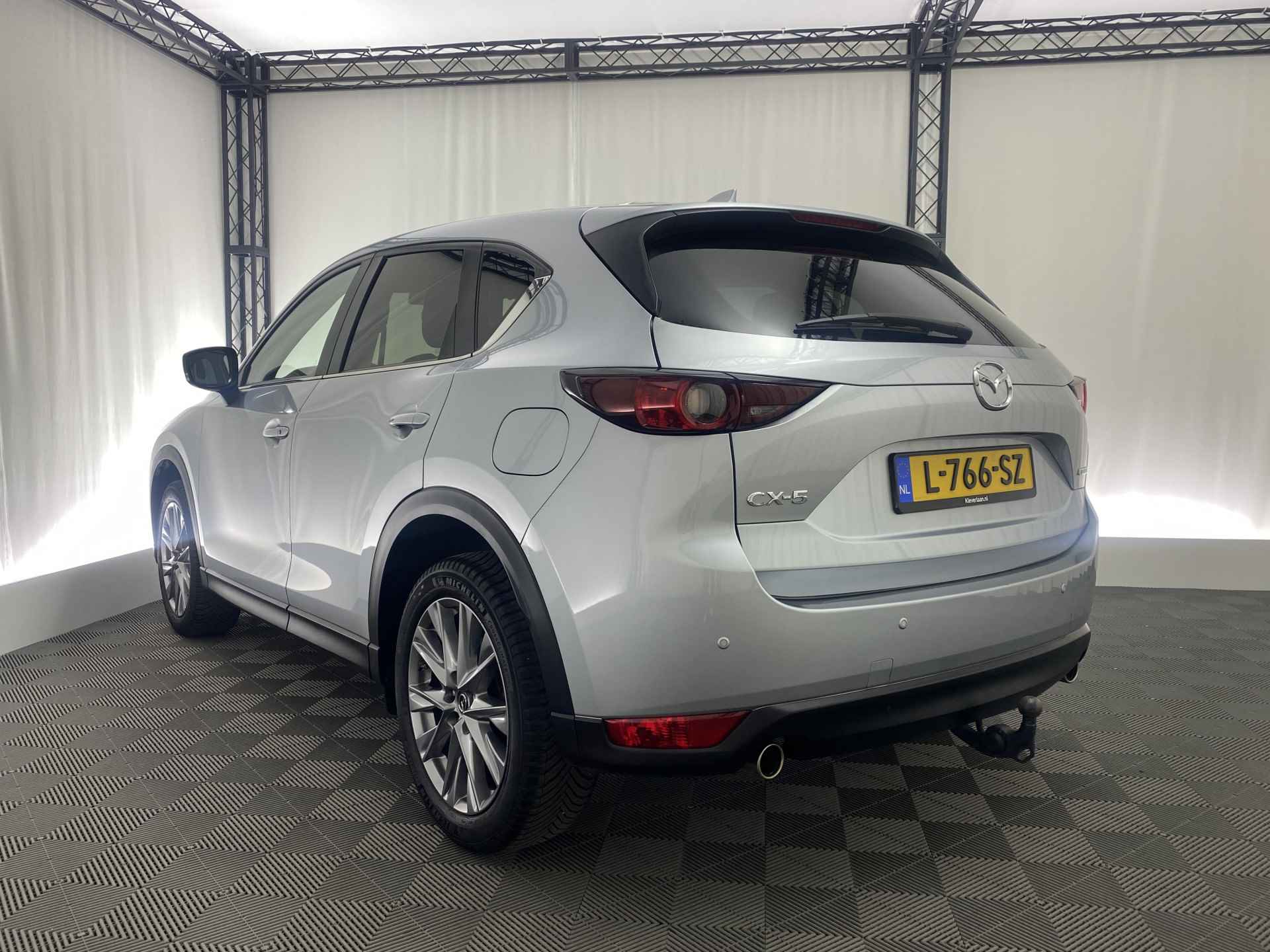 Mazda CX-5 2.0 SkyActiv-G 165 Comfort Automaat | Navi | Trekhaak | Stoel-/Stuurverwarming | Apple CarPlay | DAB | - 8/36