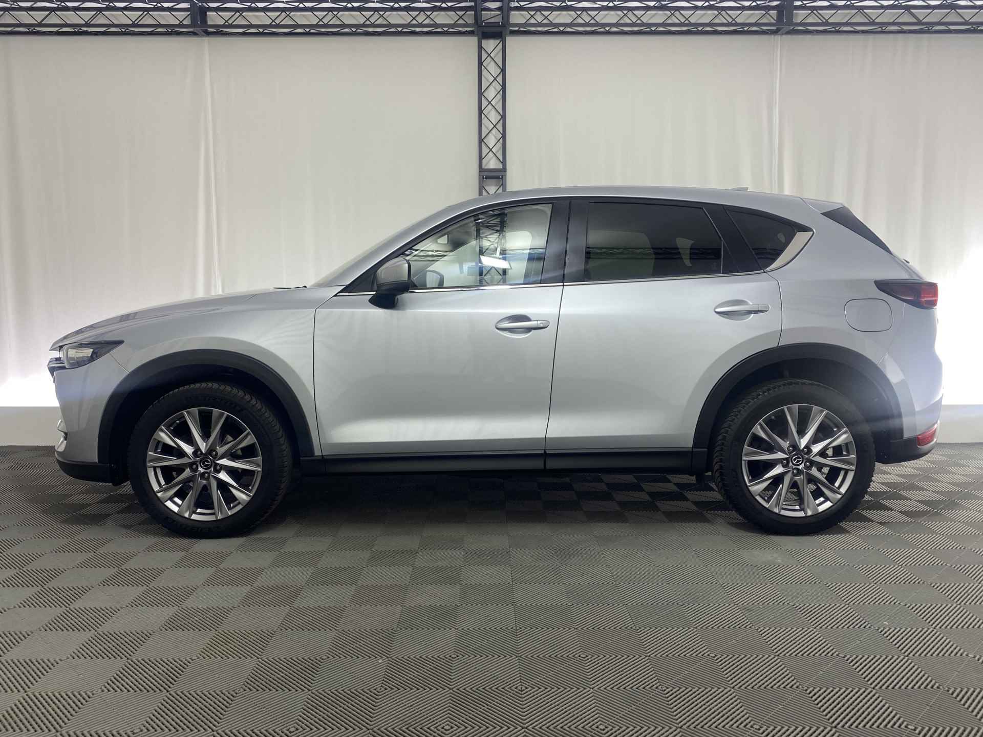 Mazda CX-5 2.0 SkyActiv-G 165 Comfort Automaat | Navi | Trekhaak | Stoel-/Stuurverwarming | Apple CarPlay | DAB | - 9/36