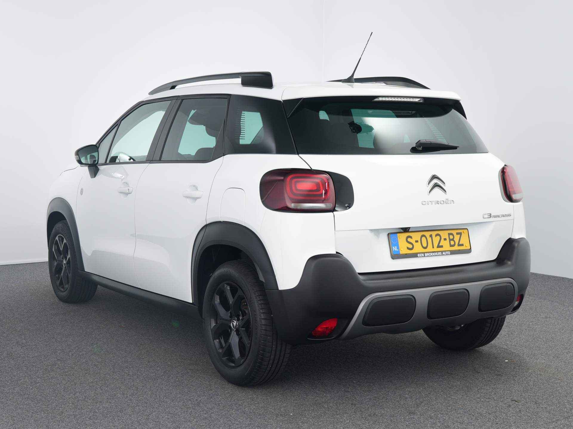 Citroën C3 Aircross 1.2 PureTech C-Series | Navi | Cruise | Camara | Clima | - 11/28