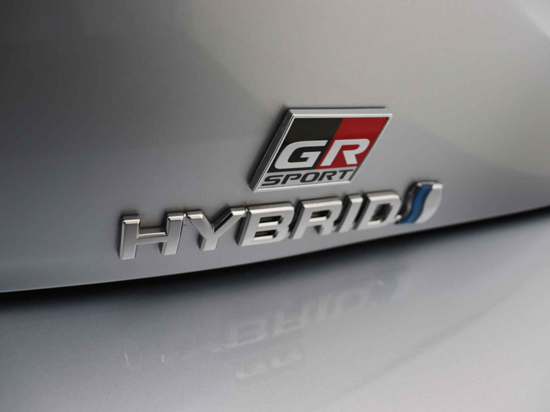 Toyota Corolla Hybrid 200 Business GR Sport Plus Niet adverteren  = Lease & mobility demo ( lange termijn lease) Subhan Munir - 39/46