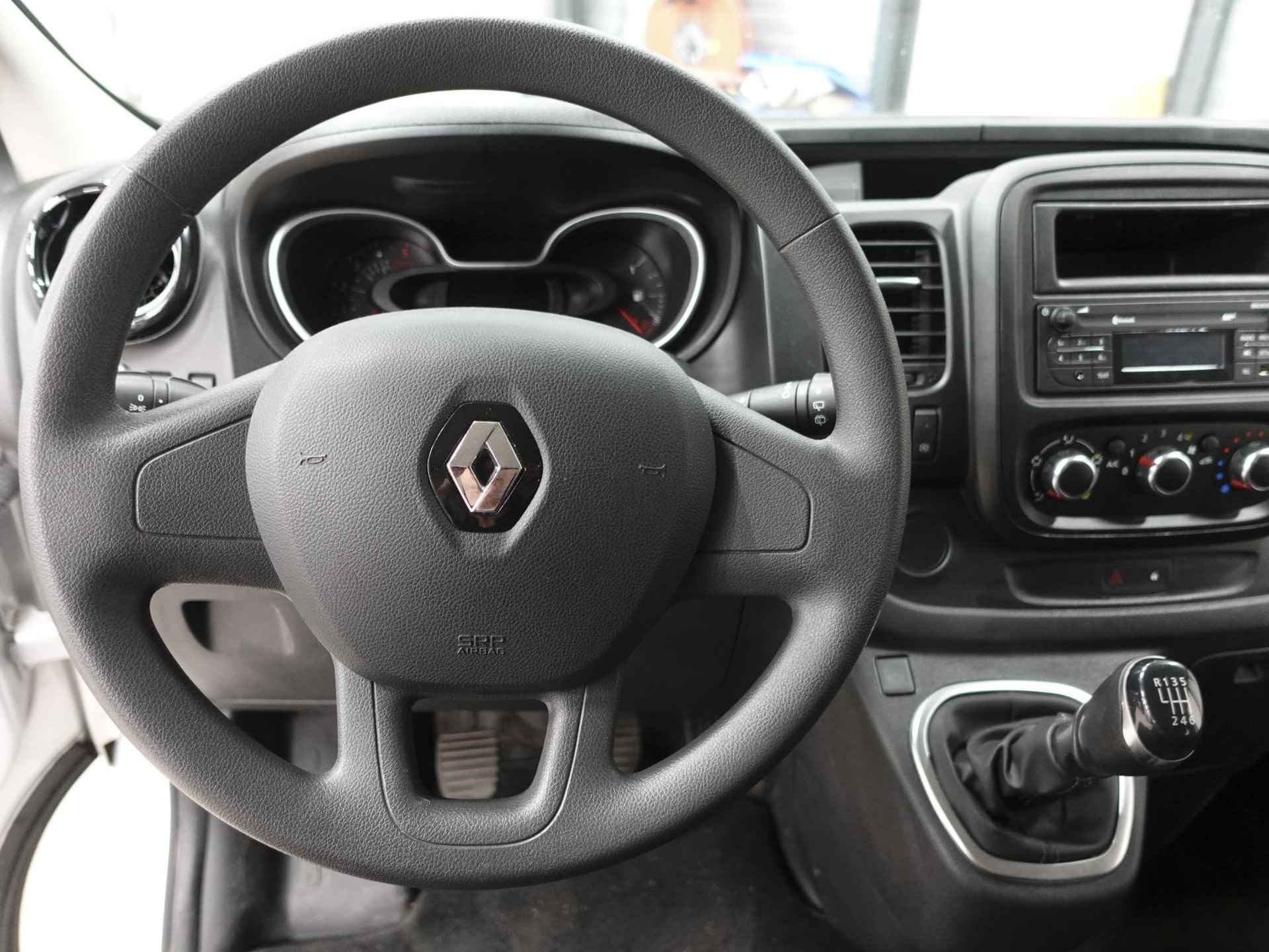 Renault Trafic Passenger 2.0 dCi 120 L2H1 9 Persoons | | Airco | Bluetooth | Led | Parkeer sensoren - 19/39