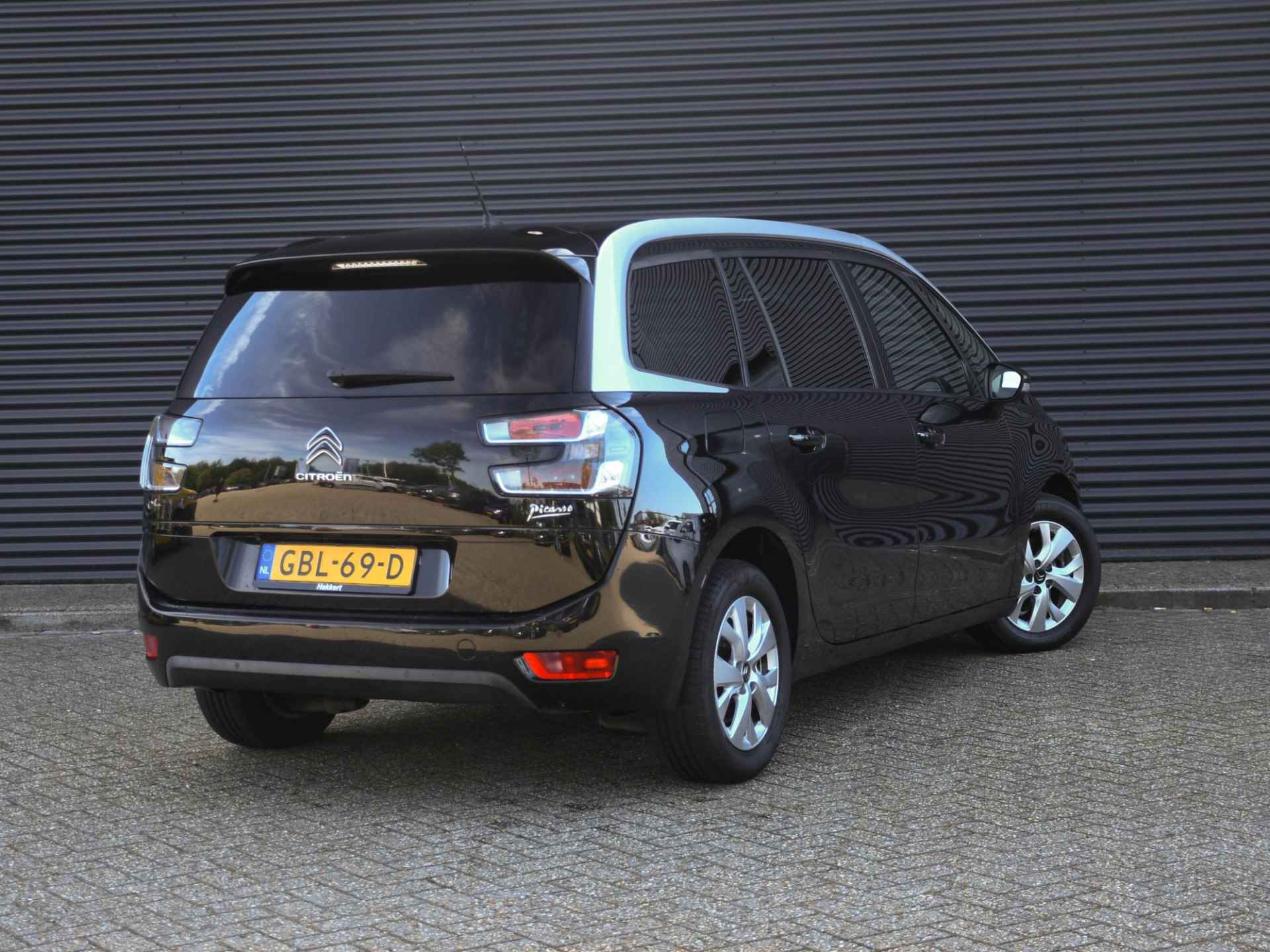 Citroen Grand C4 Picasso Shine 1.2 PureTech 130pk 7-Persoons NAVI | MASSAGE | PRIVACY GLASS | 16''LM | CRUISE | PDC ACHTER + CAMERA - 4/34