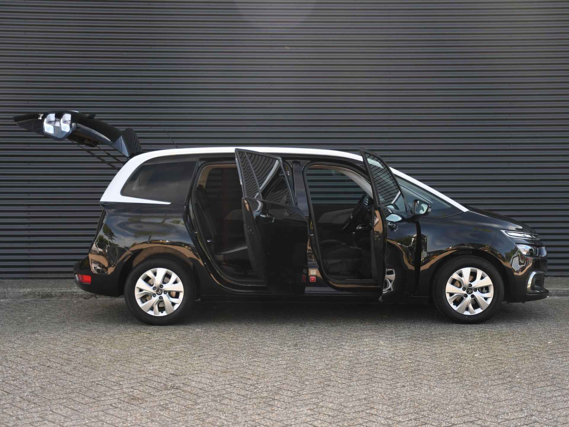 Citroen Grand C4 Picasso Shine 1.2 PureTech 130pk 7-Persoons NAVI | MASSAGE | PRIVACY GLASS | 16''LM | CRUISE | PDC ACHTER + CAMERA - 33/34