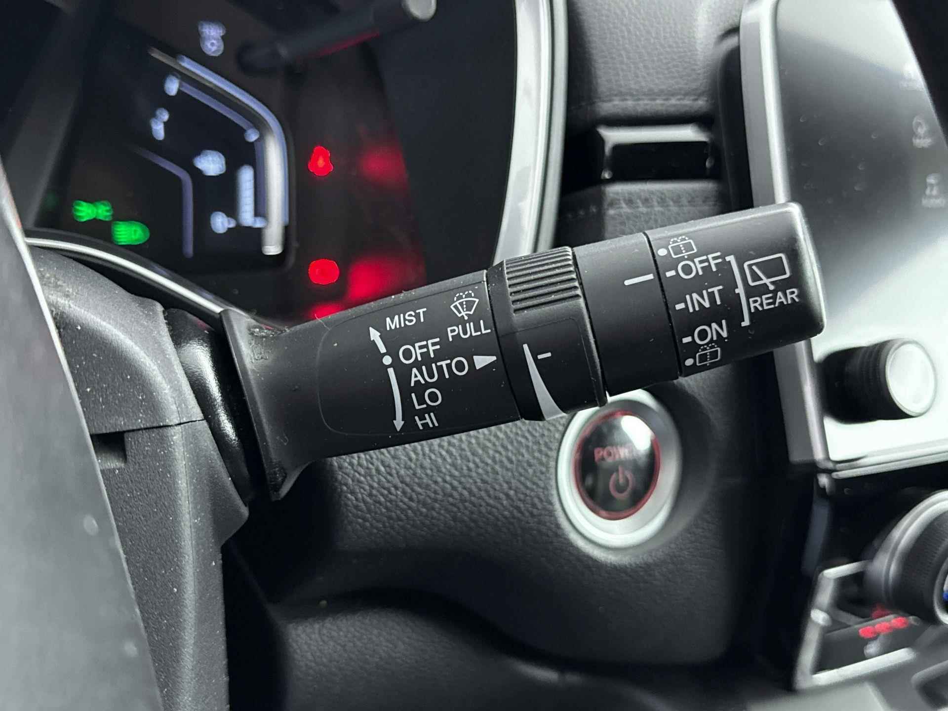Honda CR-V 2.0 Hybrid AWD Lifestyle - 17/32