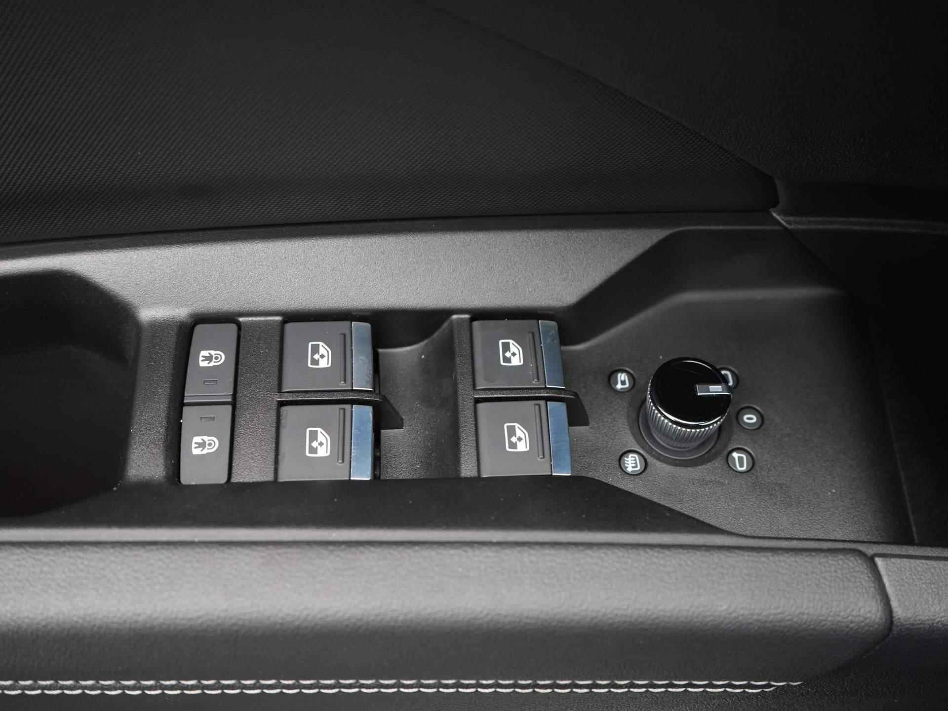 Audi Q4 e-tron 35 Advanced edition 55 kWh Navi | Clima | Matrix-LED | SONOS | Cruise | Leer | 20" - 34/51