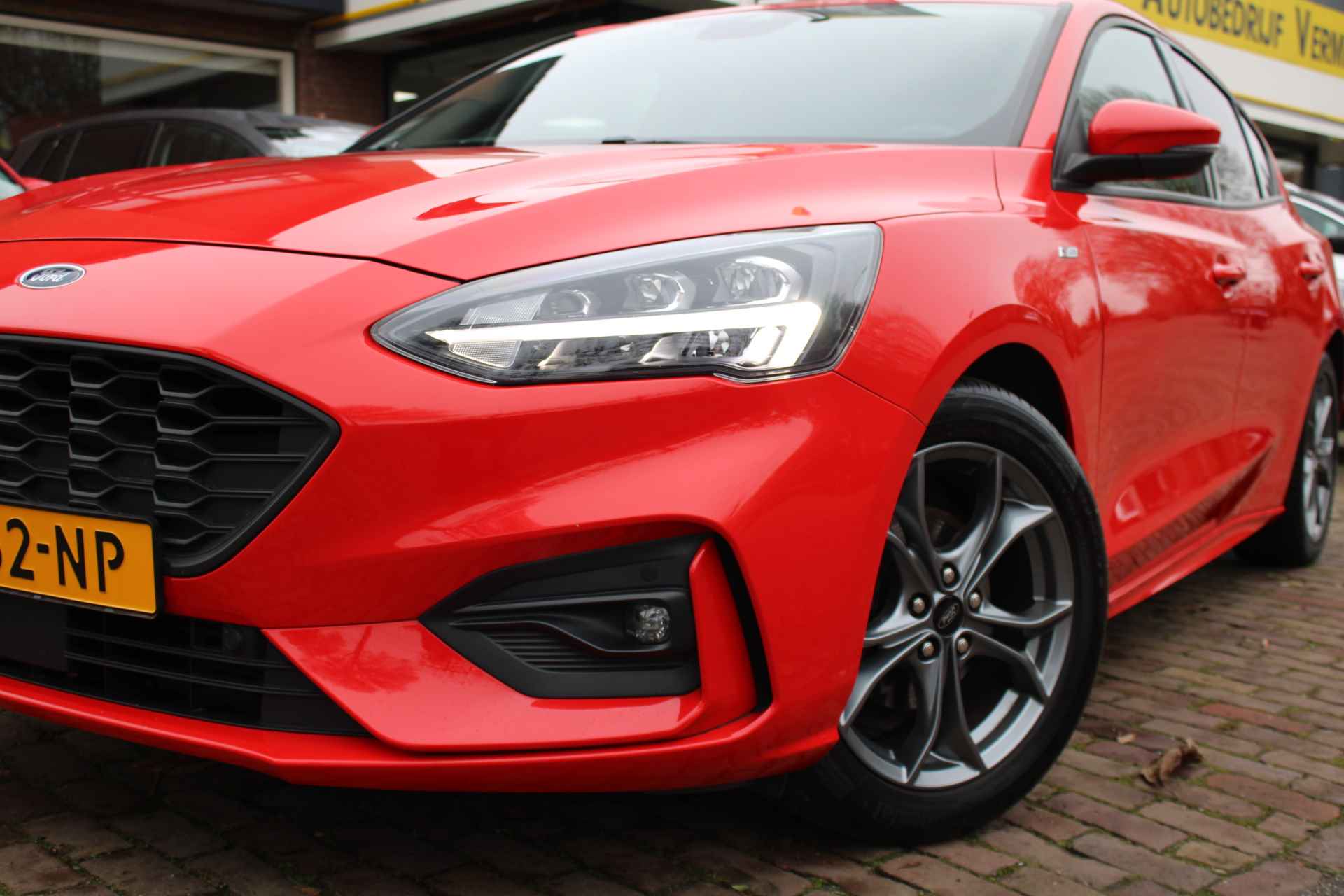 Ford Focus 1.0 EcoBoost 125PK ST-Line Business + 17"/ Navi/ Clima/ Cruise/ Full-LED/ NL auto - 2/52