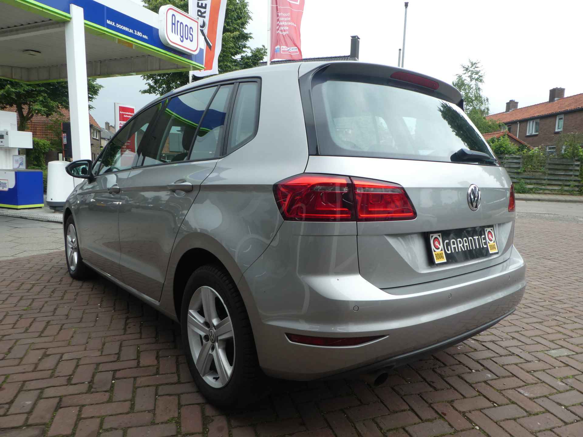 Volkswagen Golf Sportsvan 1.2 TSI 81 KW Comfortline AUTOMAAT, CLIMA, LM VELGEN - 8/41