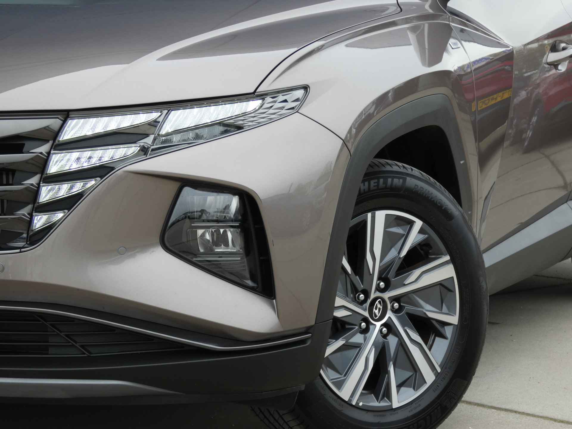 Hyundai Tucson 1.6 T-GDI MHEV Comfort Smart | Navigatie | Climate Control | Parkeercamera - 5/58