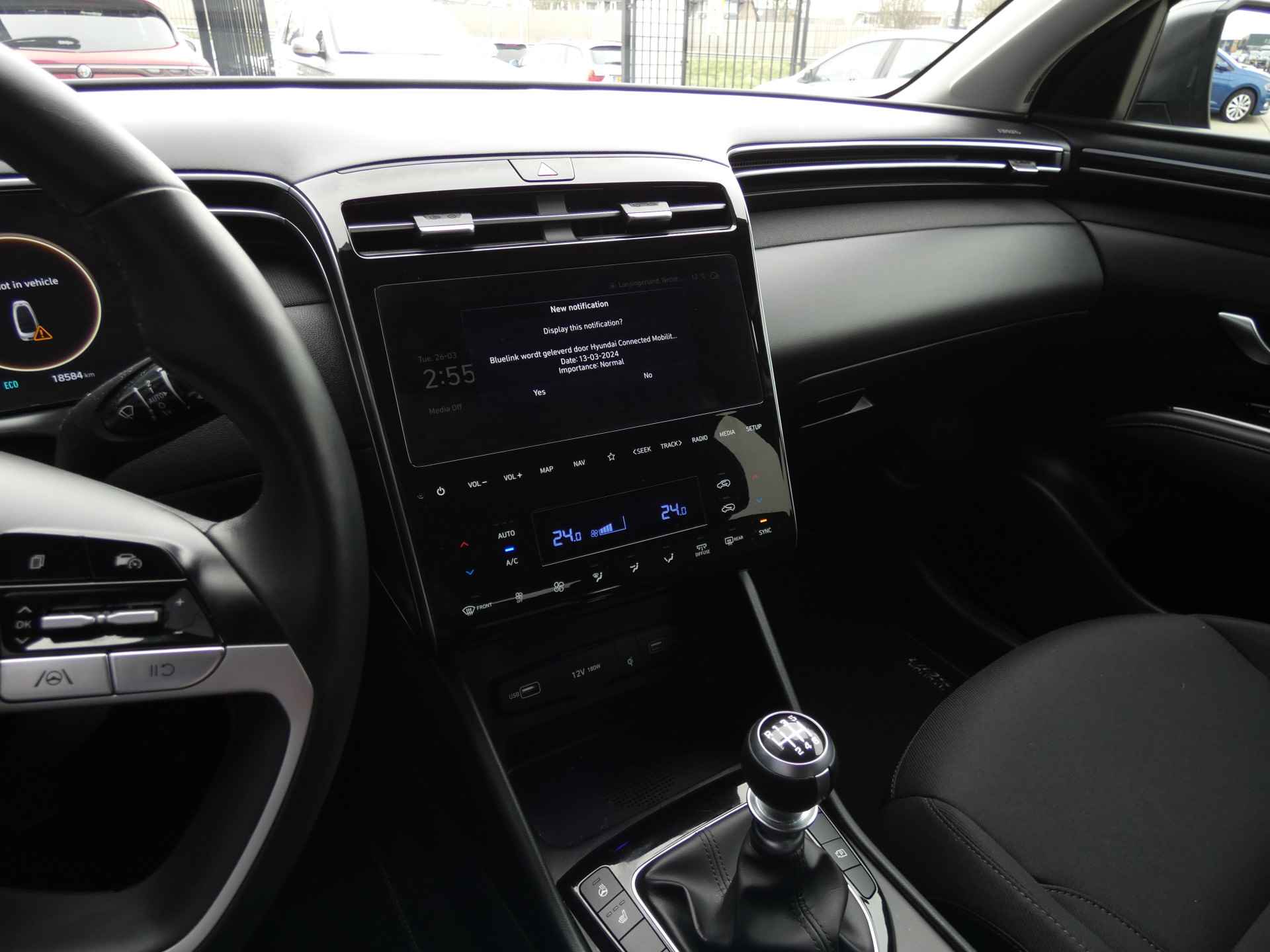 Hyundai Tucson 1.6 T-GDI MHEV Comfort Smart | Navigatie | Climate Control | Parkeercamera - 37/58