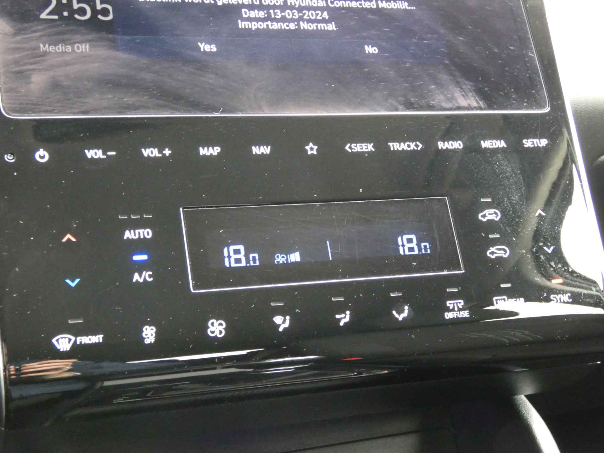 Hyundai Tucson 1.6 T-GDI MHEV Comfort Smart | Navigatie | Climate Control | Parkeercamera - 42/58