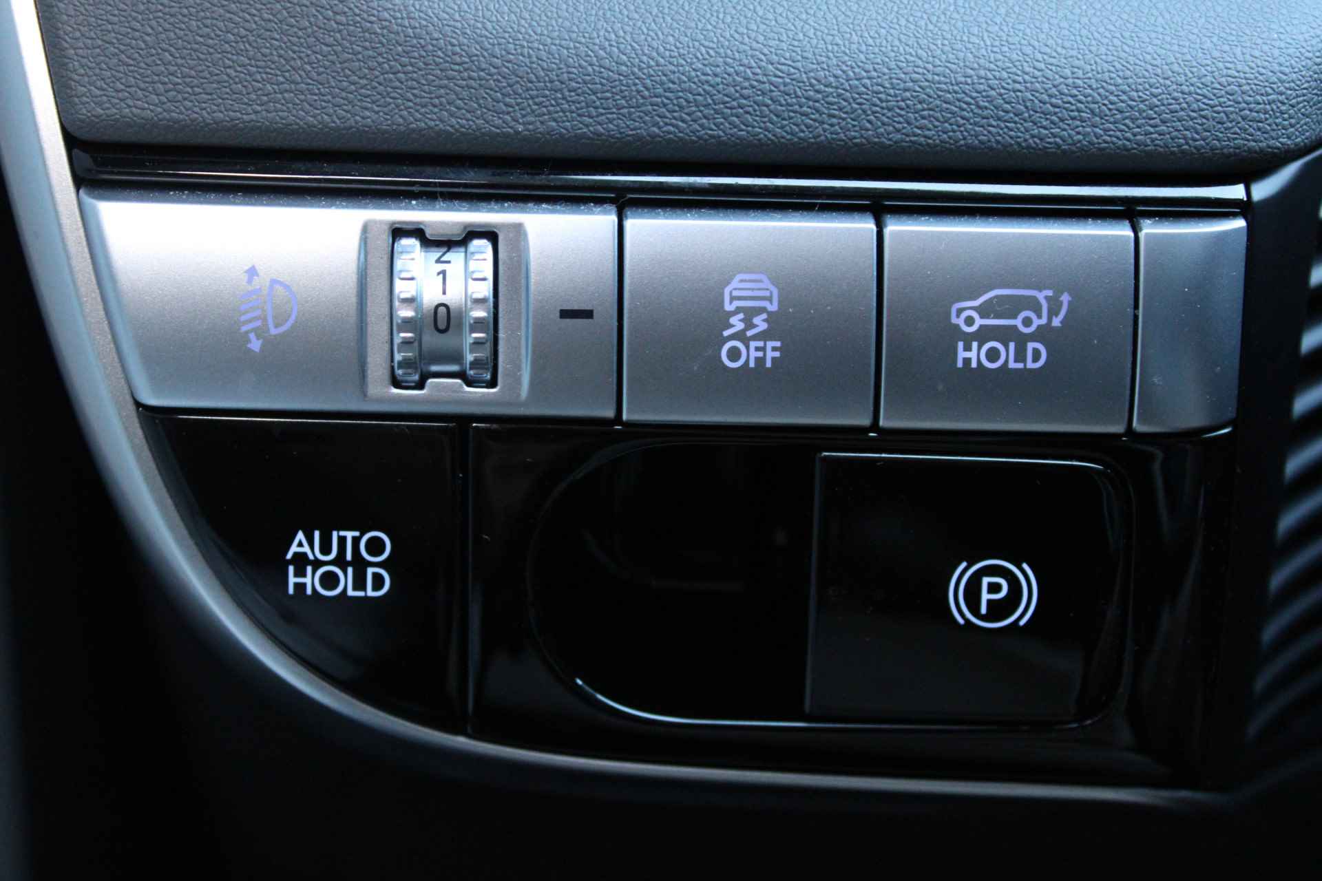 Hyundai IONIQ 5 58 kWh 170PK Connect Automaat | Climate | Camera | Keyless | Full Led | Navigatie | 19" Lichtmetaal | Winterpakket | Parkeer Ass - 19/29