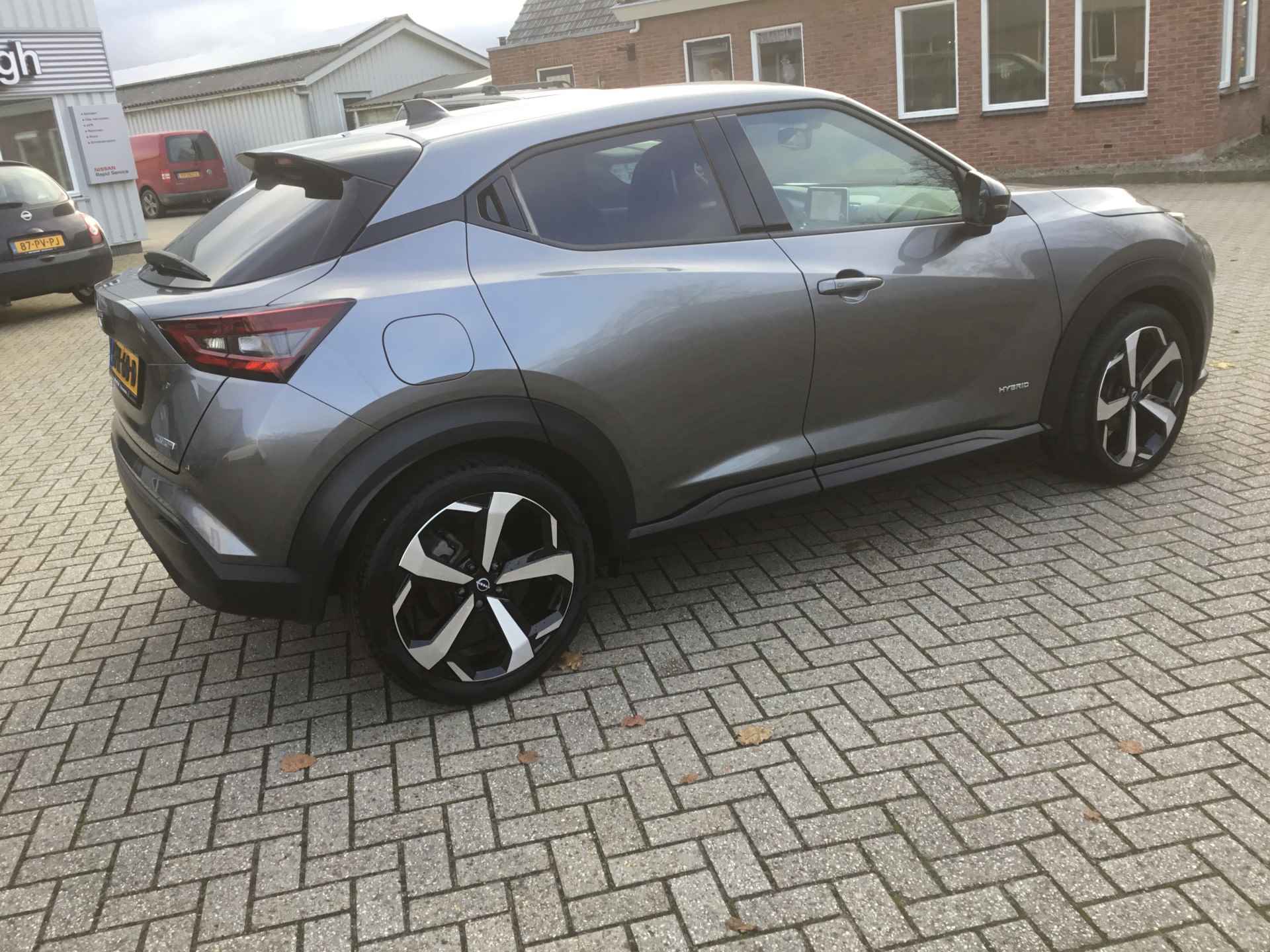 Nissan Juke 1.6 HEV DCT 143 Tekna Bose - 5/39