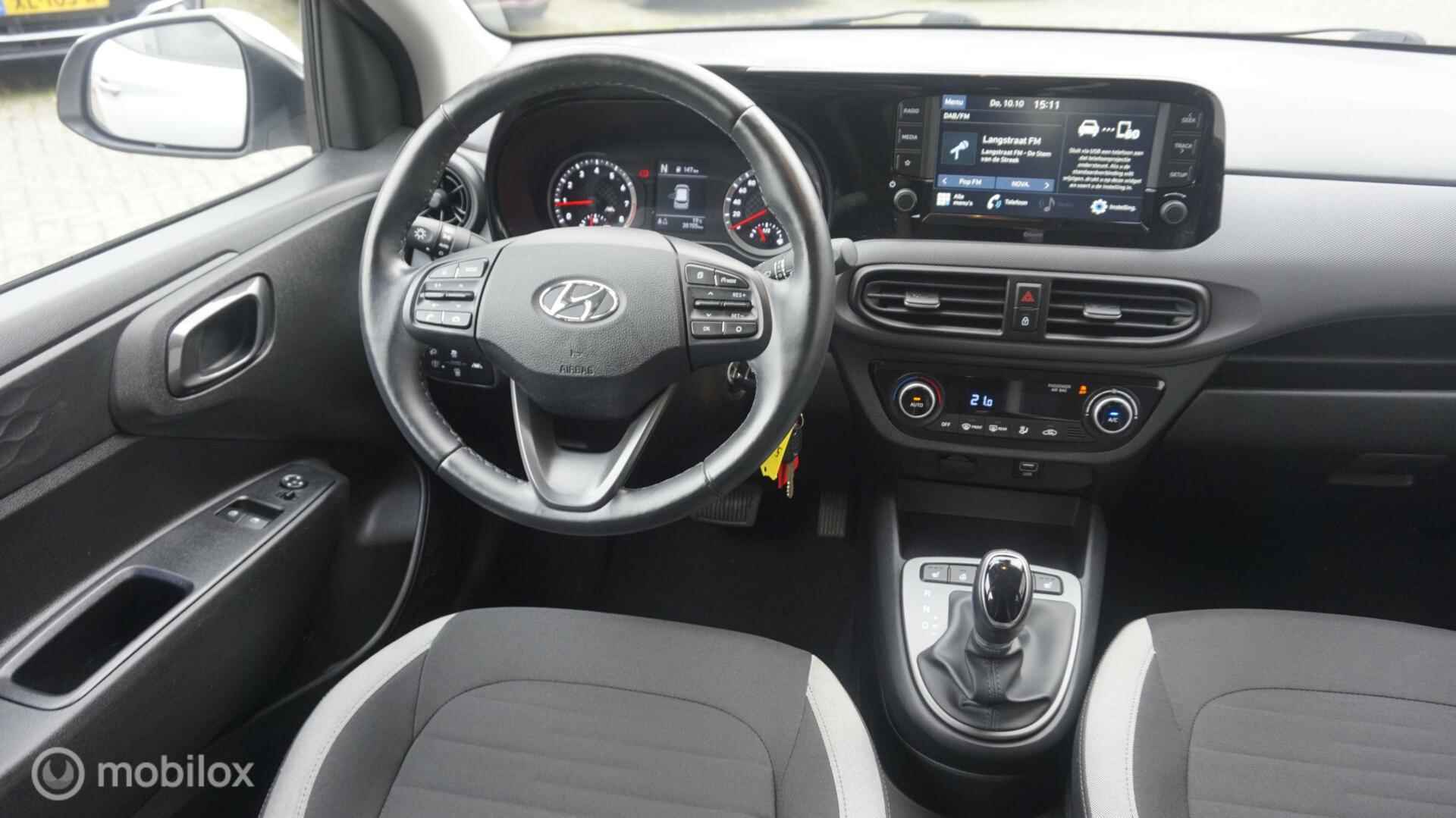 Hyundai i10 1.0 Comfort Automaat | Achteruitrijcamera | Climate Control | Stoel/Stuurverwarming - 9/32