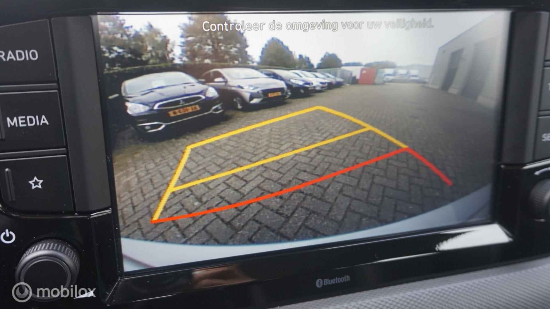 Hyundai i10 1.0 Comfort Automaat | Achteruitrijcamera | Climate Control | Stoel/Stuurverwarming - 15/32