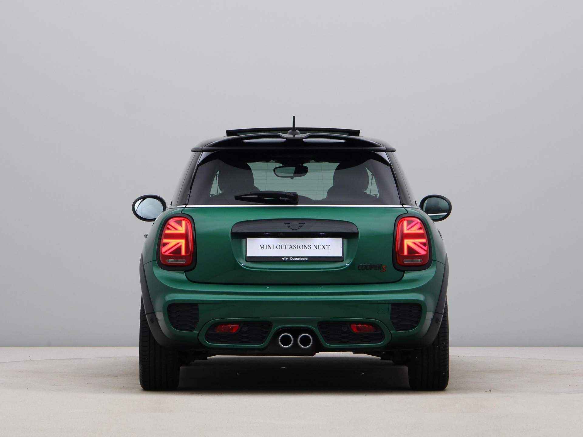 MINI 3-deurs Cooper S Hammersmith Edition Aut. - 10/26