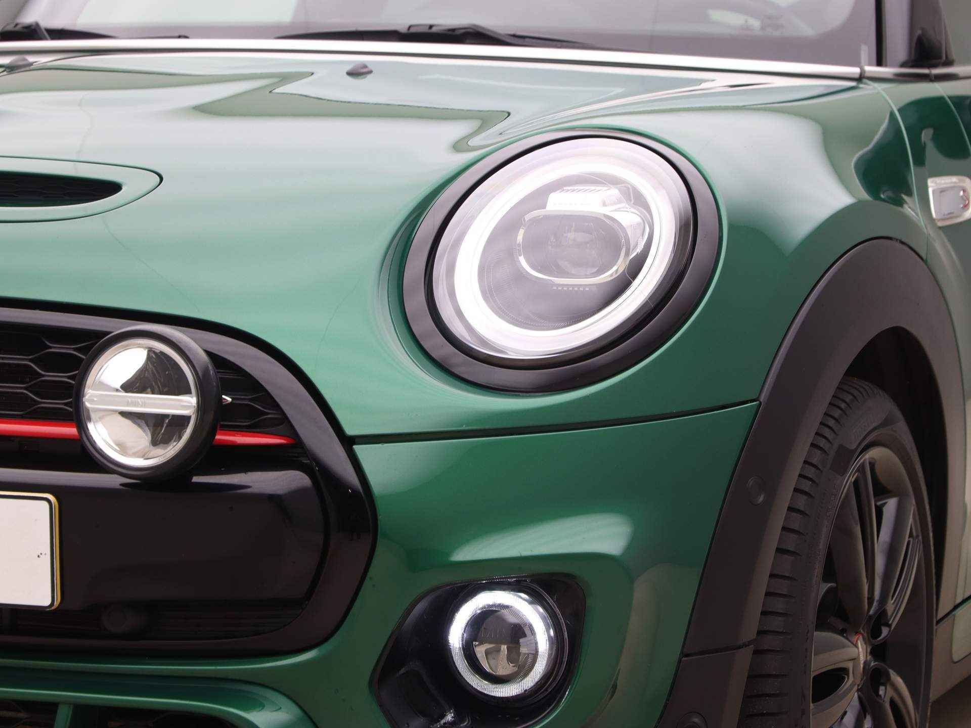 MINI 3-deurs Cooper S Hammersmith Edition Aut. - 19/26