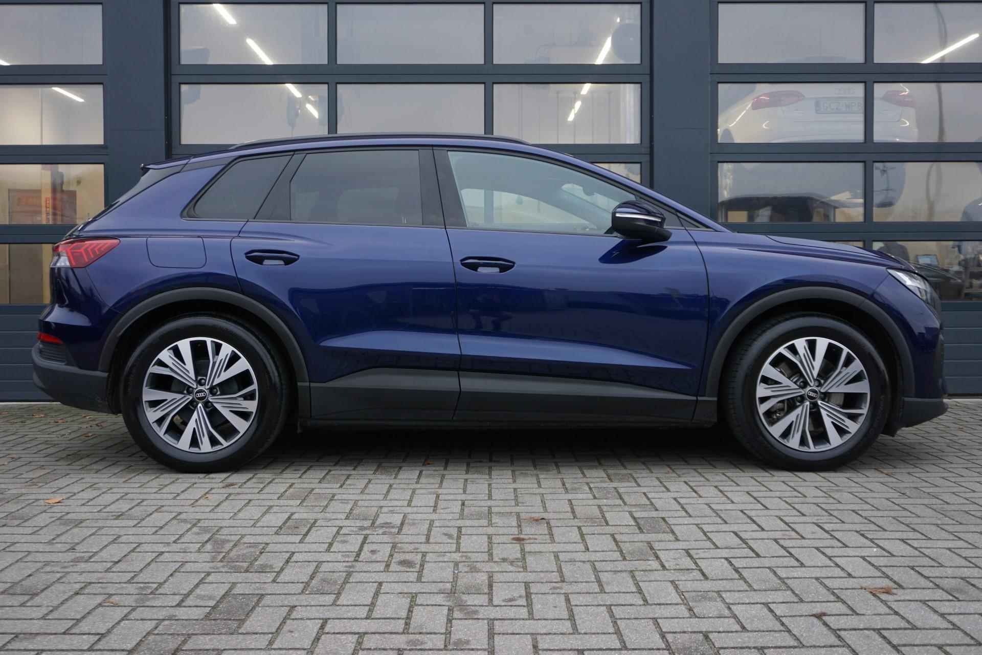 Audi Q4 e-tron 40 204pk Edition 77 kWh | Warmtepomp | Dodehoek Detectie | Getint Glas - 2/29