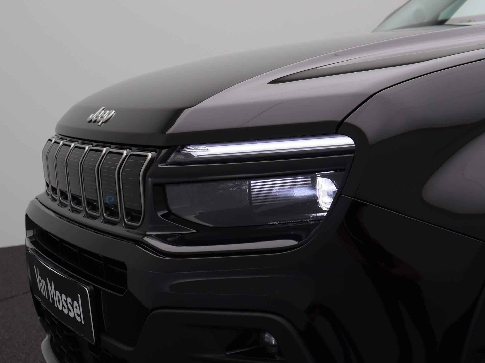 Jeep Avenger 1st Edition 54 kWh | Camera | Climate control | Apple Carplay/Android Auto - 17/58