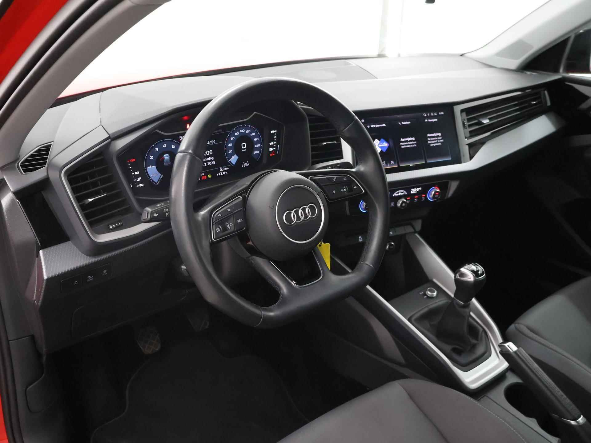 Audi A1 Sportback 30 TFSI S-Line | Virtual Cockpit | Parkeercamera | Sportstoelen | Cruise control | climate Control |  Led koplampen | - 8/43