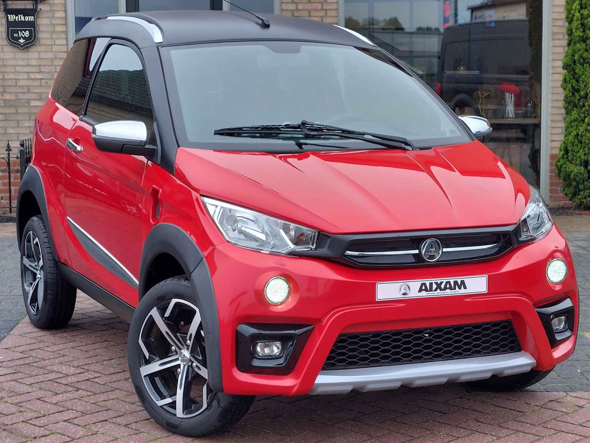 Aixam e-Crossover Premium | 360 km! | Camera | Leer | Dealer - 2/31