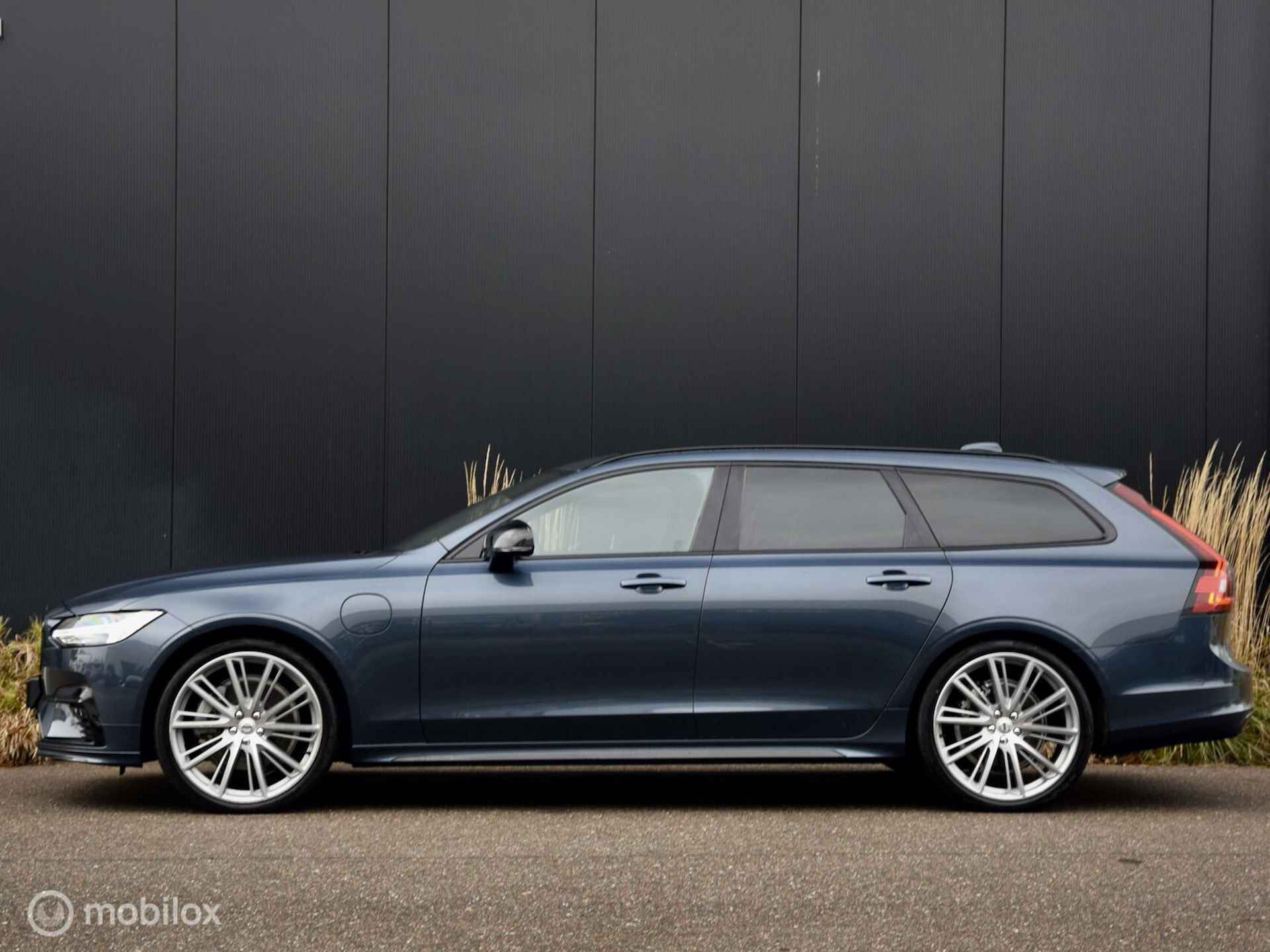 Volvo V90 2.0 T8 AWD R-Design Schuifdak Luchtvering - 3/28