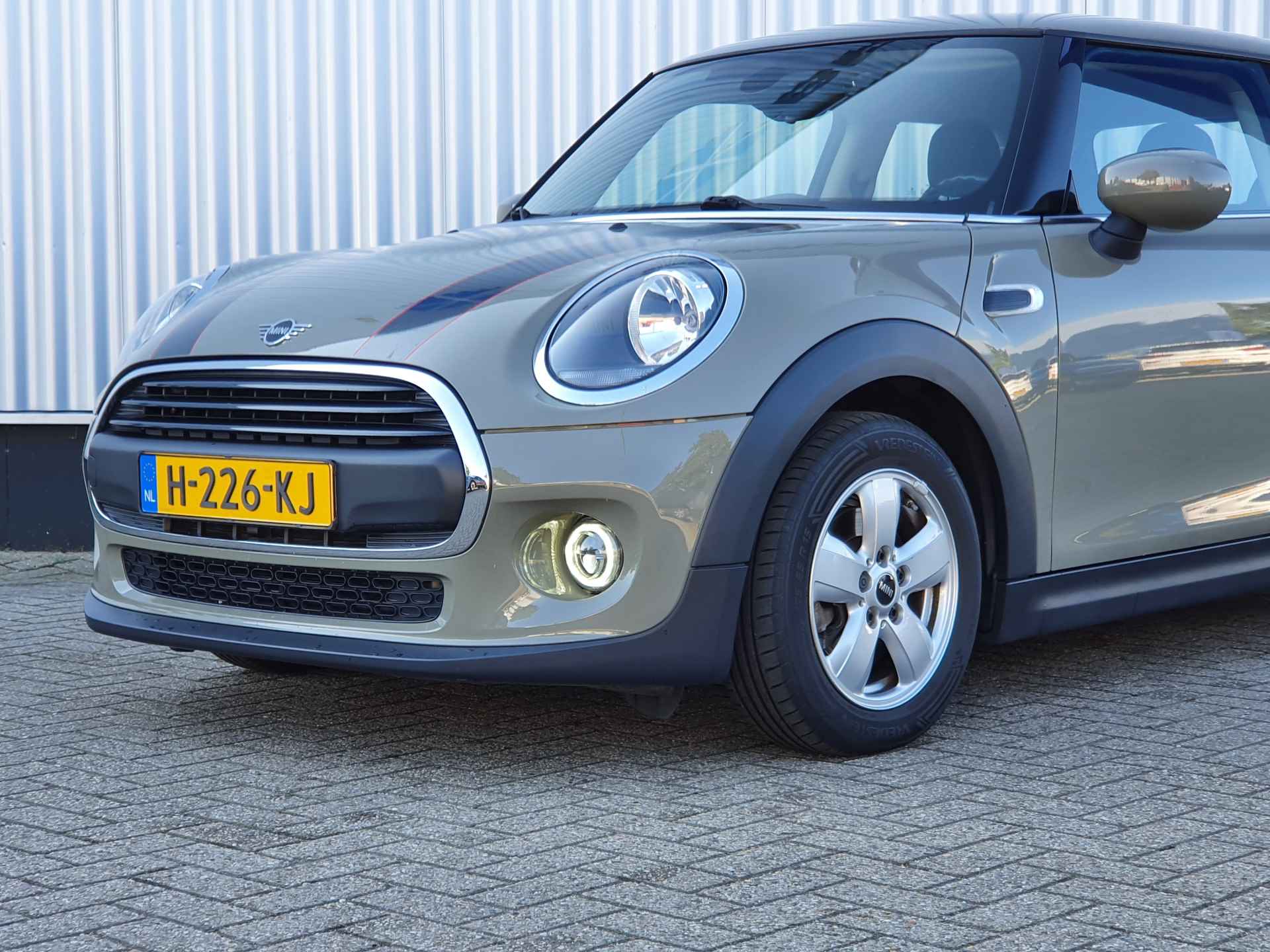 MINI Mini 1.5 One Salt | 1e eigenaar | Airco | Navigatie | Stoelverwarming | Cruise Control | Parkeersensoren - 26/32