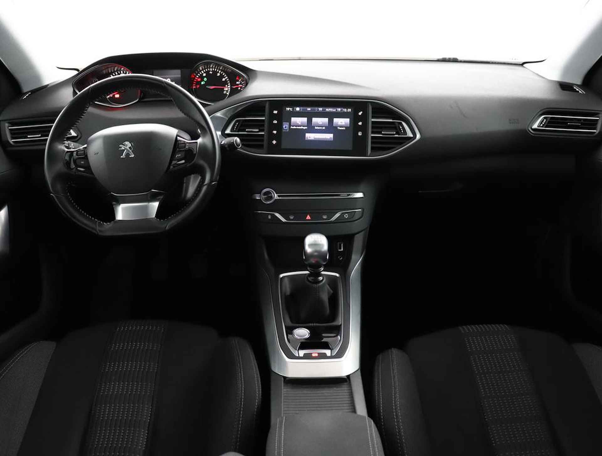 Peugeot 308 SW 1.2 130pk Allure | Navigatie | Camera | Climate control | Panoramadak | Keyless | - 4/41