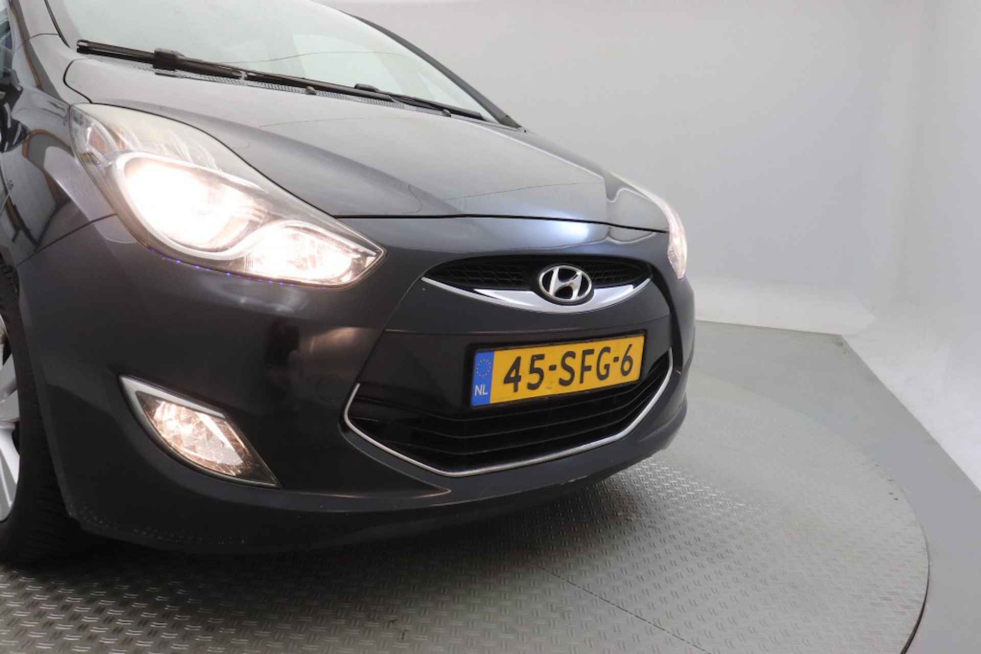 HYUNDAI Ix20 1.6i i-Motion 5 Deurs - Airco, Trekhaak - 24/25