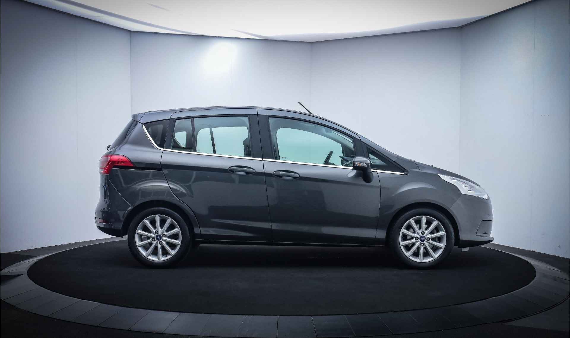 Ford B-MAX 1.0 EcoB. Titanium NAVI/CAMERA/PDC/LMV - 4/24