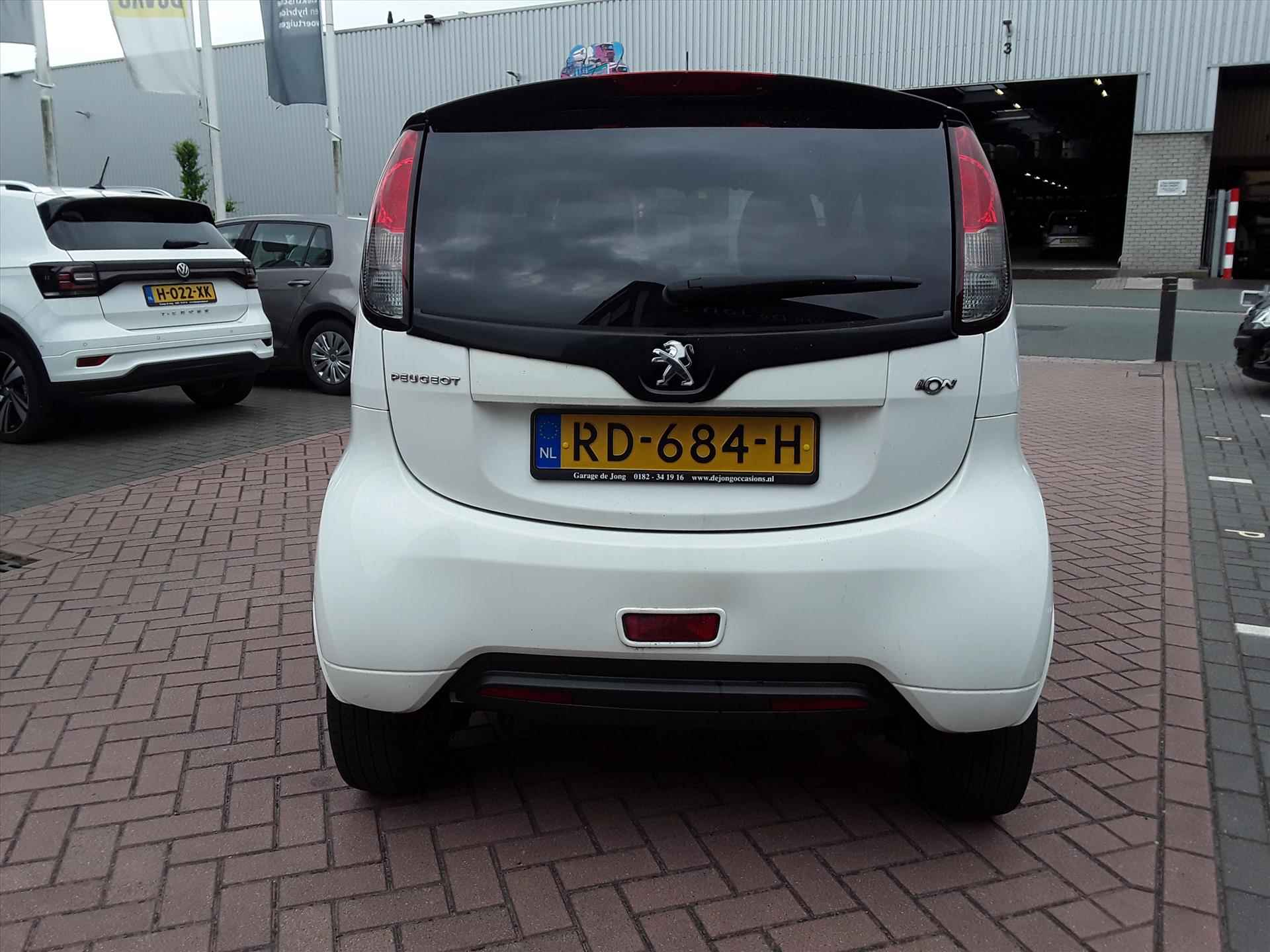 PEUGEOT Ion Electric 64pk Active - 5/24