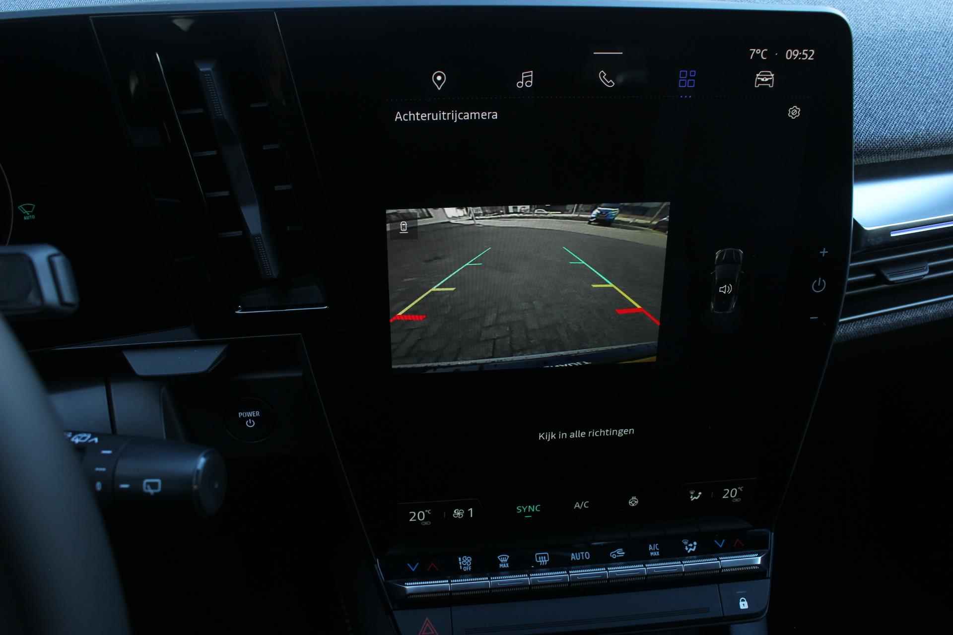 Renault Megane E-Tech EV60 Optimum Charge 220Pk Techno | Draadloze Apple & Android Carplay | Google Navigatie | Climate Control | Adaptieve Cruise Control | Parkeersensoren Achter | Achteruitrijcamera | Stuurverwarming | - 22/27