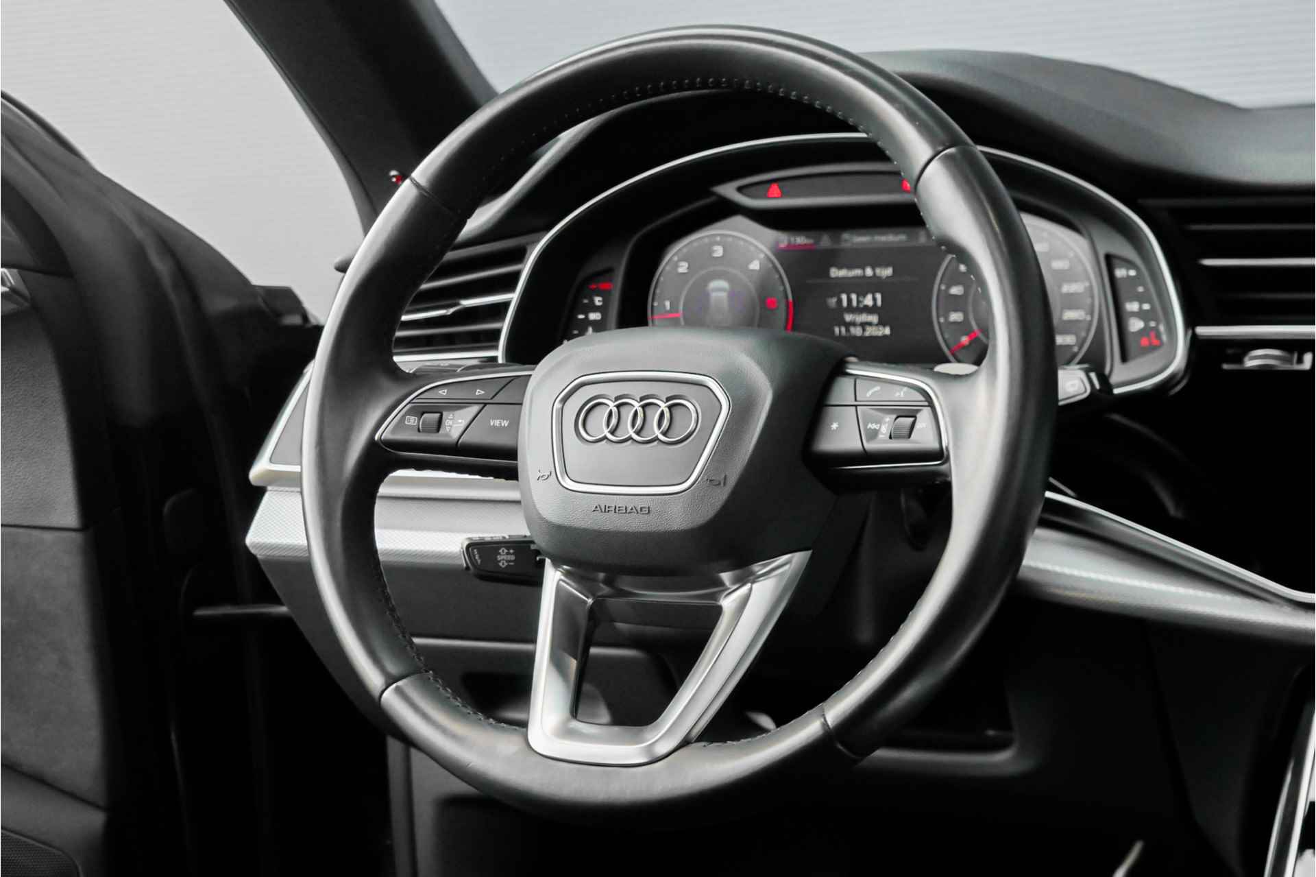 Audi Q8 50 TDI Quattro S-Line Pano Luchtv ACC HUD Stoelventilatie Standkachel Trekhaak - 22/58