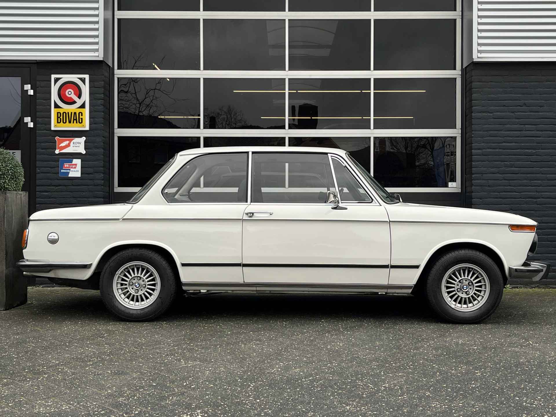 BMW 02-SERIE 1602 in unieke staat! - 8/26