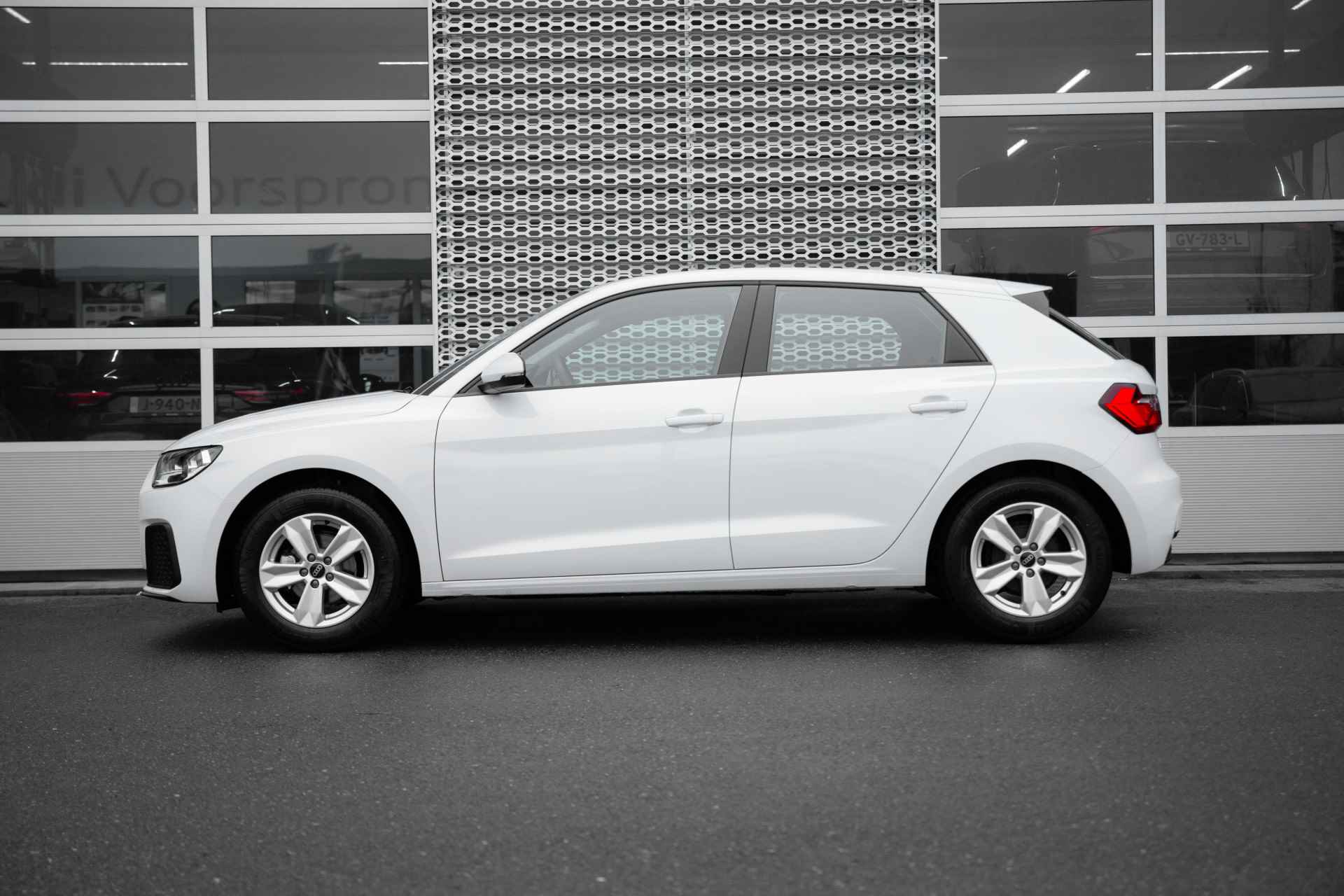 Audi A1 Sportback 25 TFSI Pro Line - 6/40