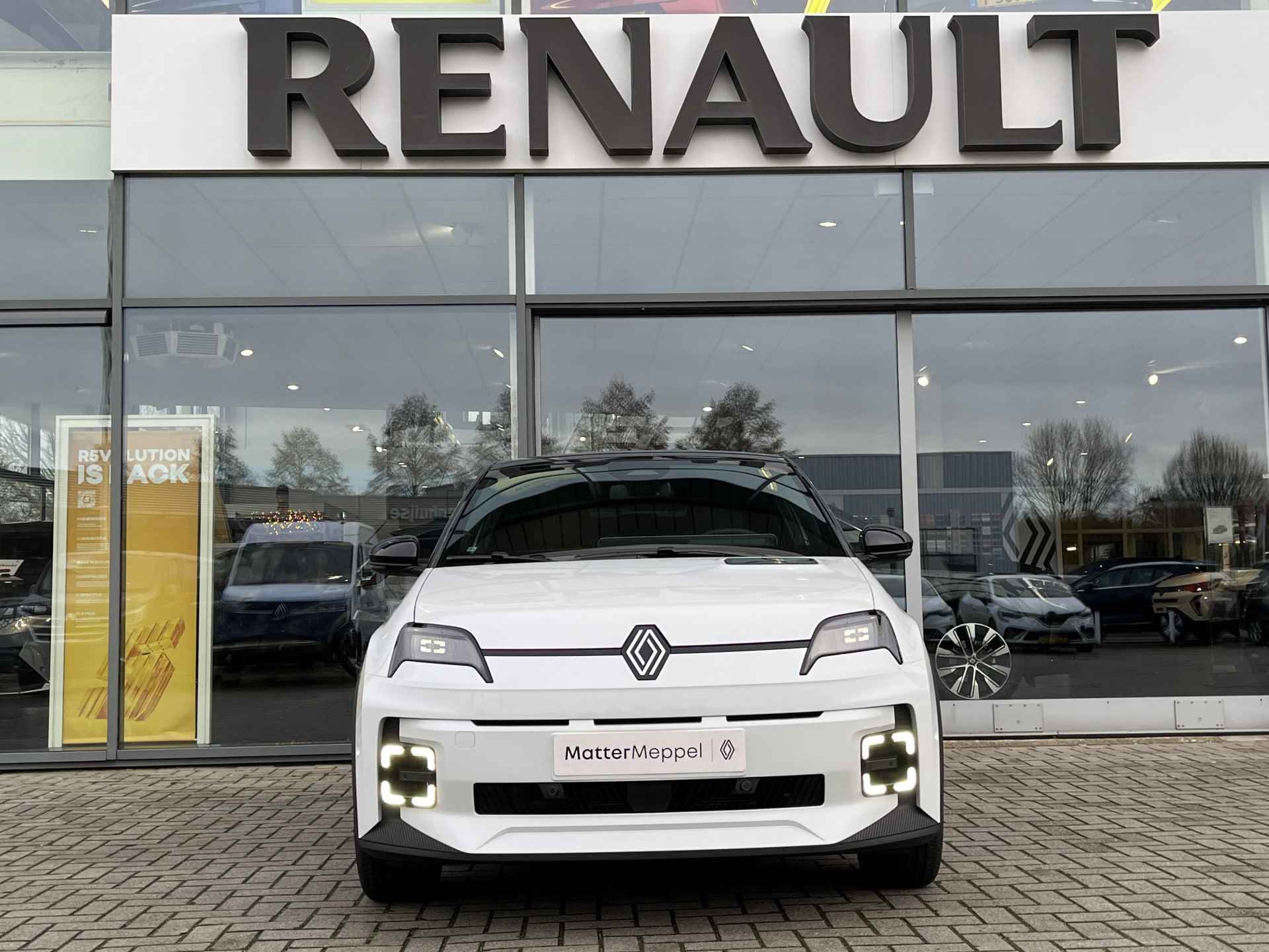 Renault 5 Comfort Range Techno 52 kWh Automaat | OP VOORRAAD! | Pack Winter | Pack Advanced Driving Assist | Harman Kardon® | V2L Adapter - 2/23