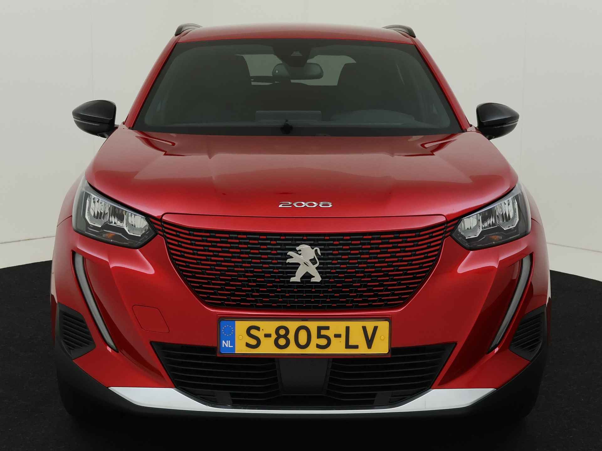 Peugeot e-2008 EV Allure Pack 50 kWh | Navigatie | Camera | Stoelverwarming | BTW |  | Beschikbaarheid in overleg | - 23/38
