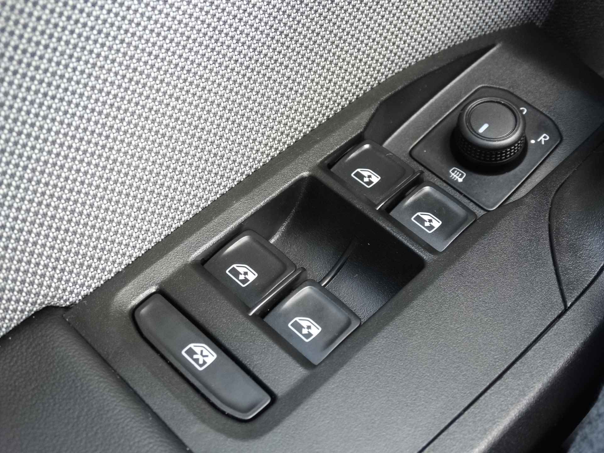 SEAT Leon 1.0 eTSI 110PK 7-DSG automaat Style Business Intense | Navigatie | Climate Control | Achteruitrijcamera | - 14/29