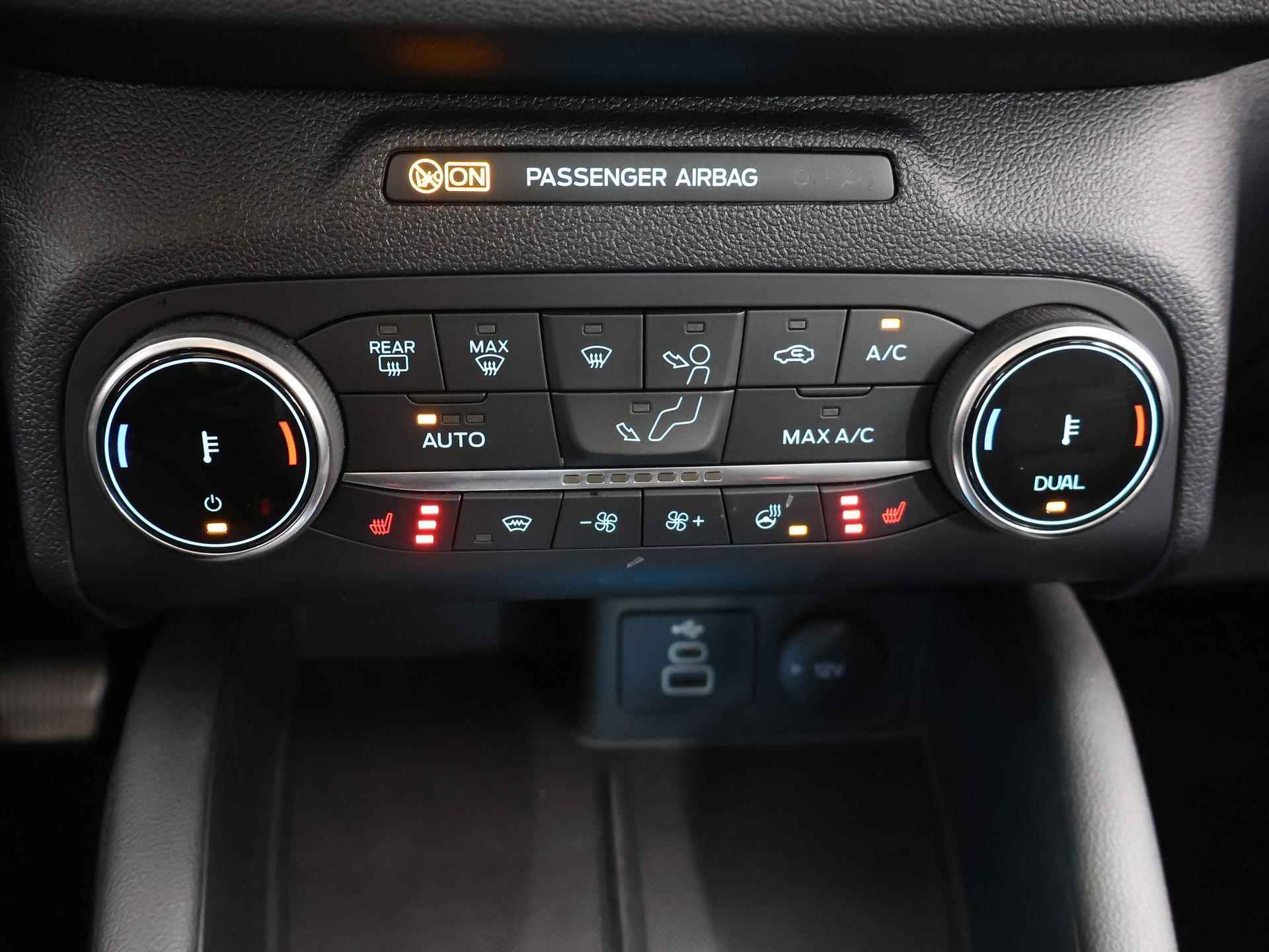 Ford Kuga 2.5 PHEV Titanium | Winterpack | Navigatie | Climate Control | Apple Carplay | - 26/41