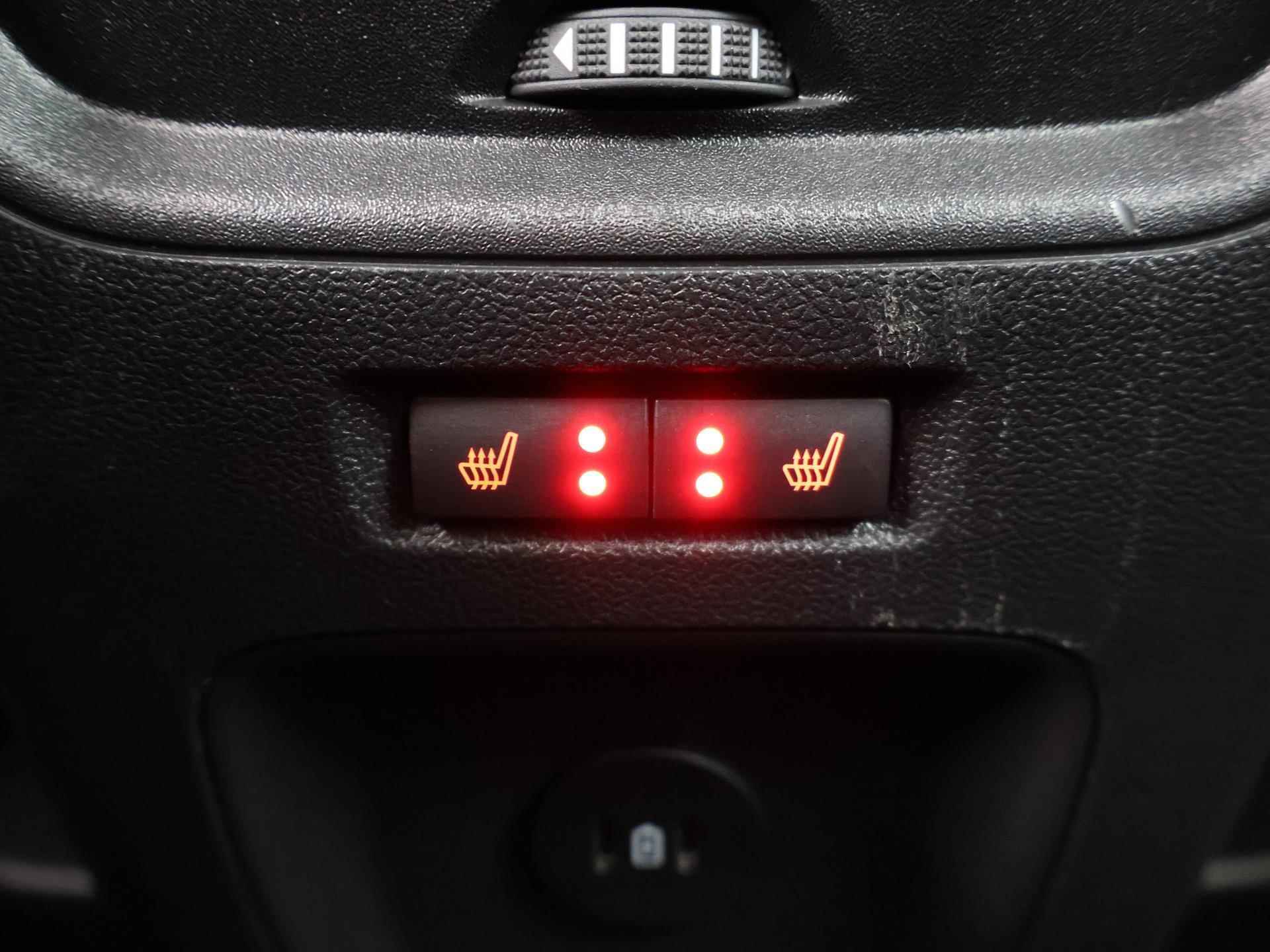 Ford Kuga 2.5 PHEV Titanium | Winterpack | Navigatie | Climate Control | Apple Carplay | - 37/41