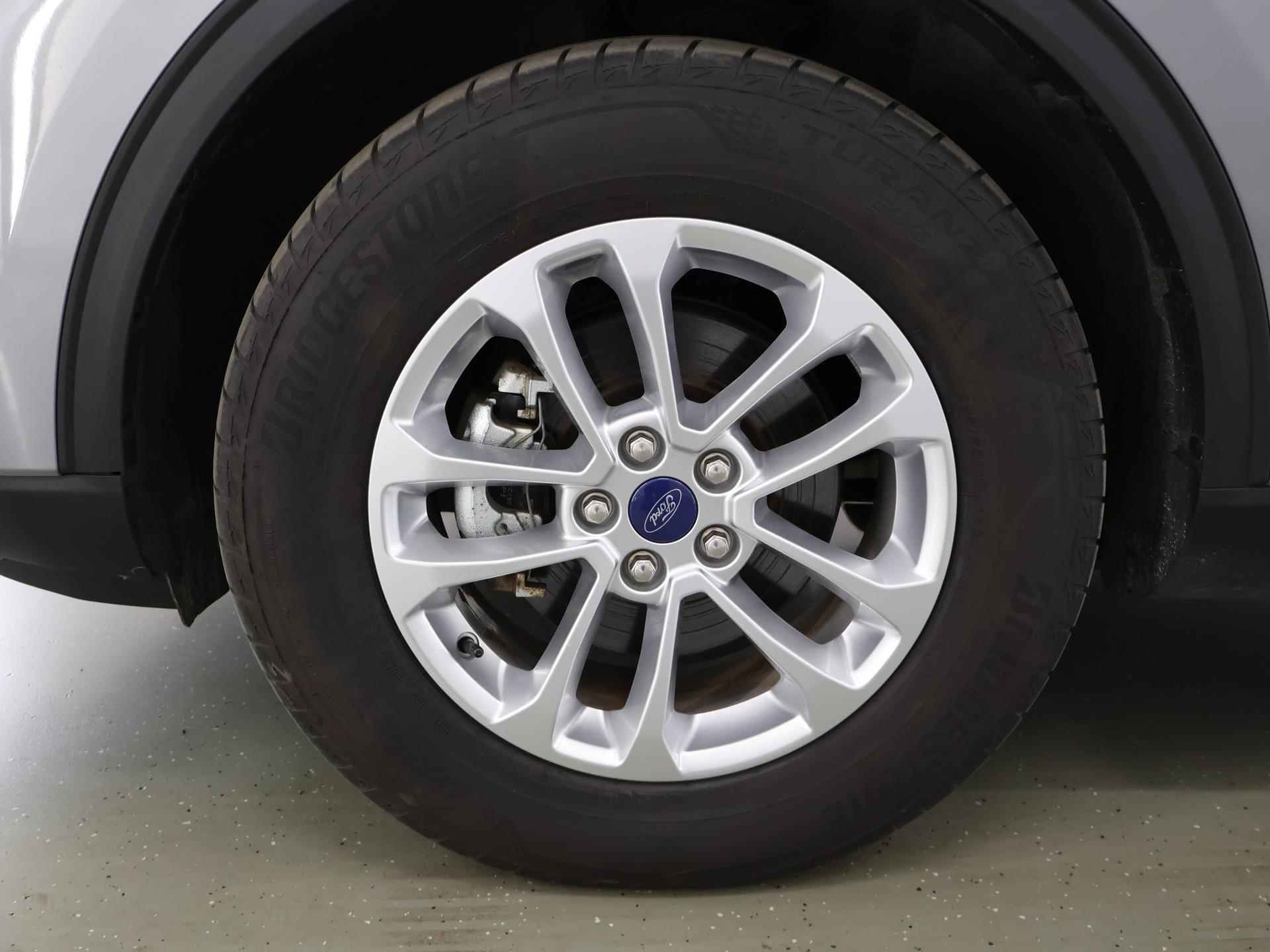Ford Kuga 2.5 PHEV Titanium | Winterpack | Navigatie | Climate Control | Apple Carplay | - 40/41