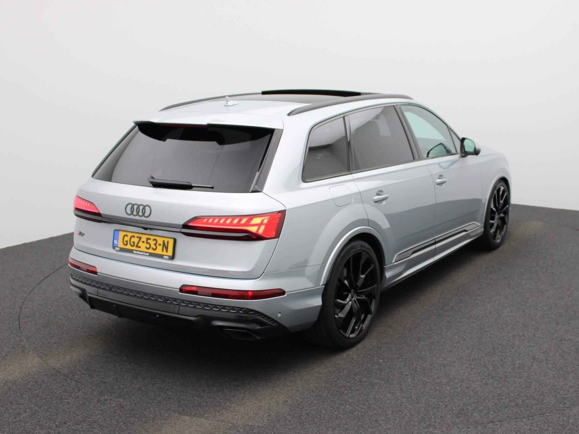 Audi Q7 55 TFSI e quattro Pro Line S 381 PK | Assistentiepakket tour | B&O Premium | Glazen panoramadak | Trekhaak | Assistentiepakket parking plus | Achterbank plus | Comfortsleutel | Lichtpakket plus ambient light | Sportstoelen plus voorin | - 8/90