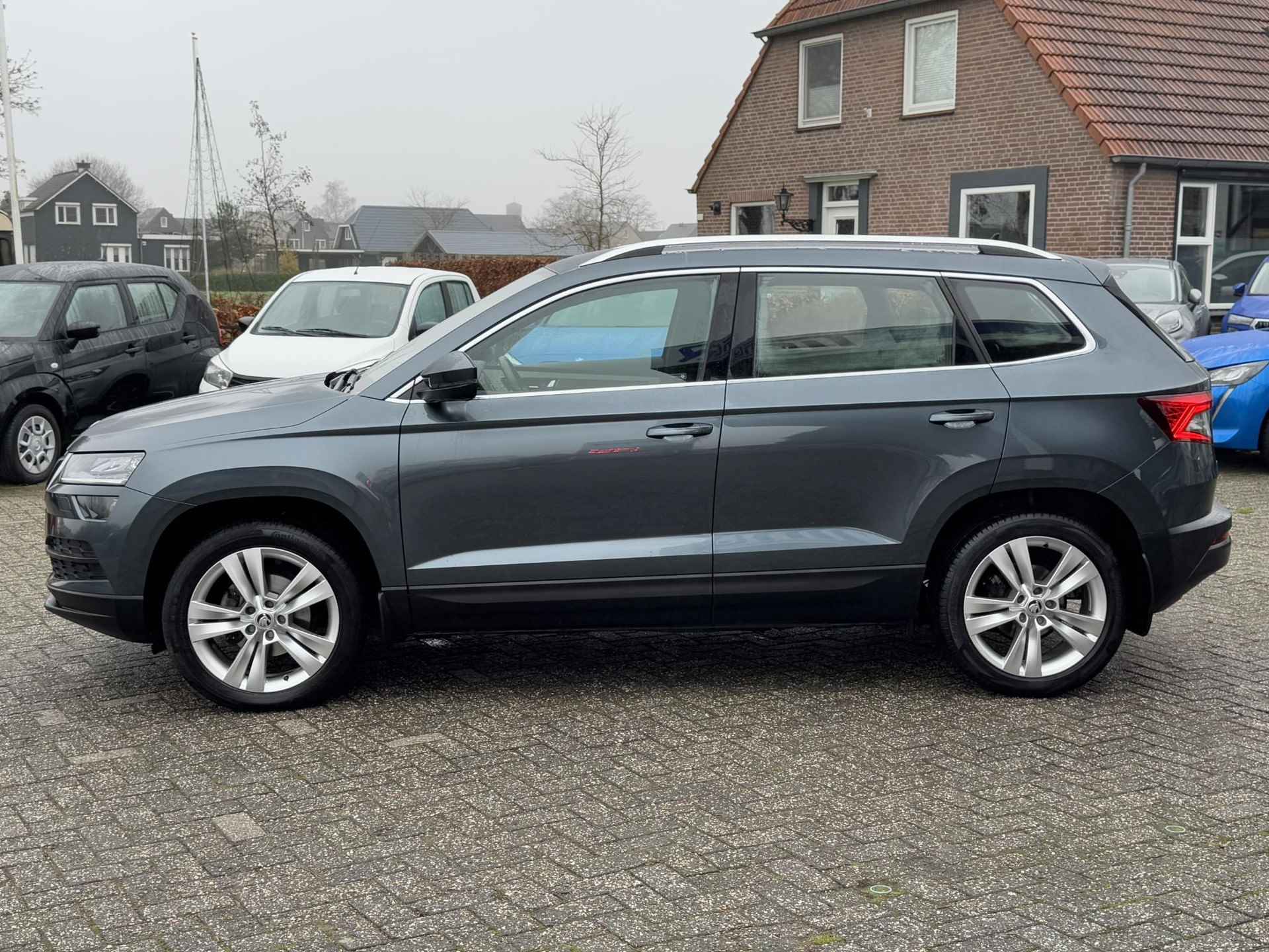 Skoda Karoq 1.5 TSI ACT Style Business KLIMA | NAVI | CAMERA | BOVAG!! - 3/32