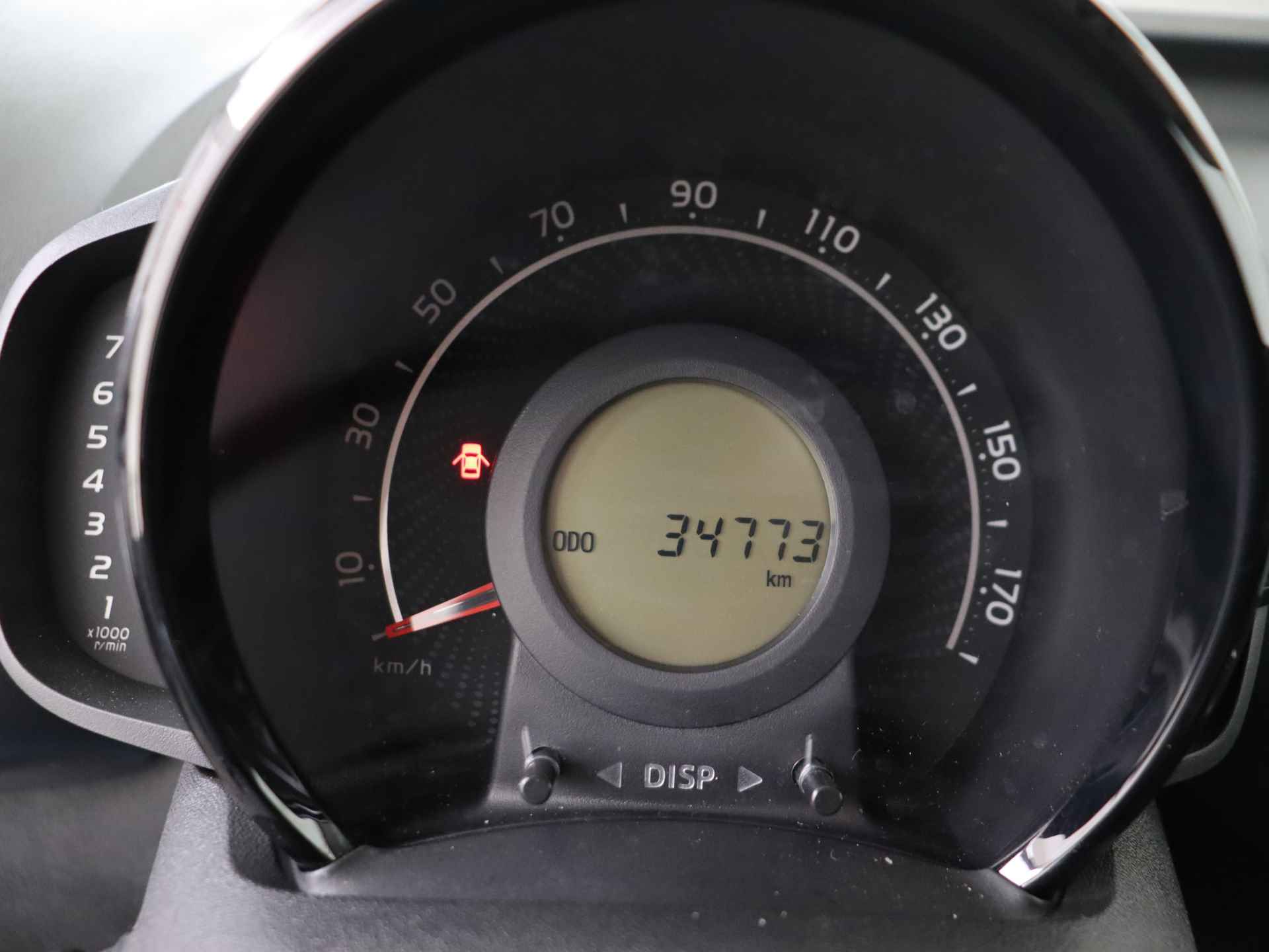 Toyota Aygo 1.0 VVT-i x-clusiv I Safety Sense | Apple Carplay/Android Auto I Climate Control I Keyless Entry/Start I 1e Eigenaar I Volledig LOUWMAN Onderhouden I - 7/45