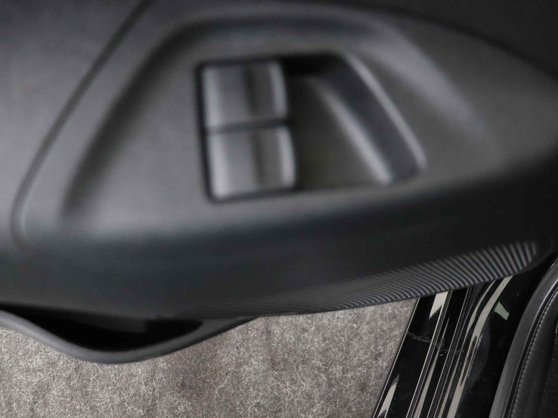 Toyota Aygo 1.0 VVT-i x-clusiv I Safety Sense | Apple Carplay/Android Auto I Climate Control I Keyless Entry/Start I 1e Eigenaar I Volledig LOUWMAN Onderhouden I - 33/45