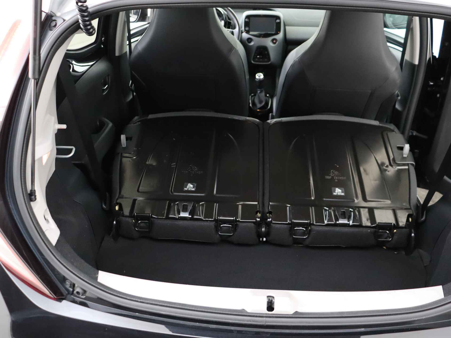 Toyota Aygo 1.0 VVT-i x-clusiv I Safety Sense | Apple Carplay/Android Auto I Climate Control I Keyless Entry/Start I 1e Eigenaar I Volledig LOUWMAN Onderhouden I - 38/45