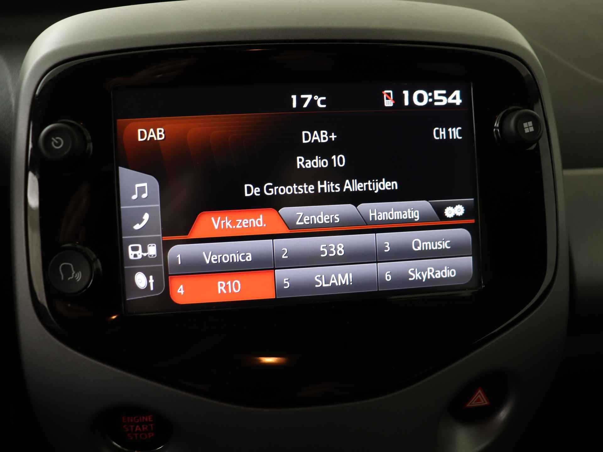 Toyota Aygo 1.0 VVT-i x-clusiv I Safety Sense | Apple Carplay/Android Auto I Climate Control I Keyless Entry/Start I 1e Eigenaar I Volledig LOUWMAN Onderhouden I - 44/45