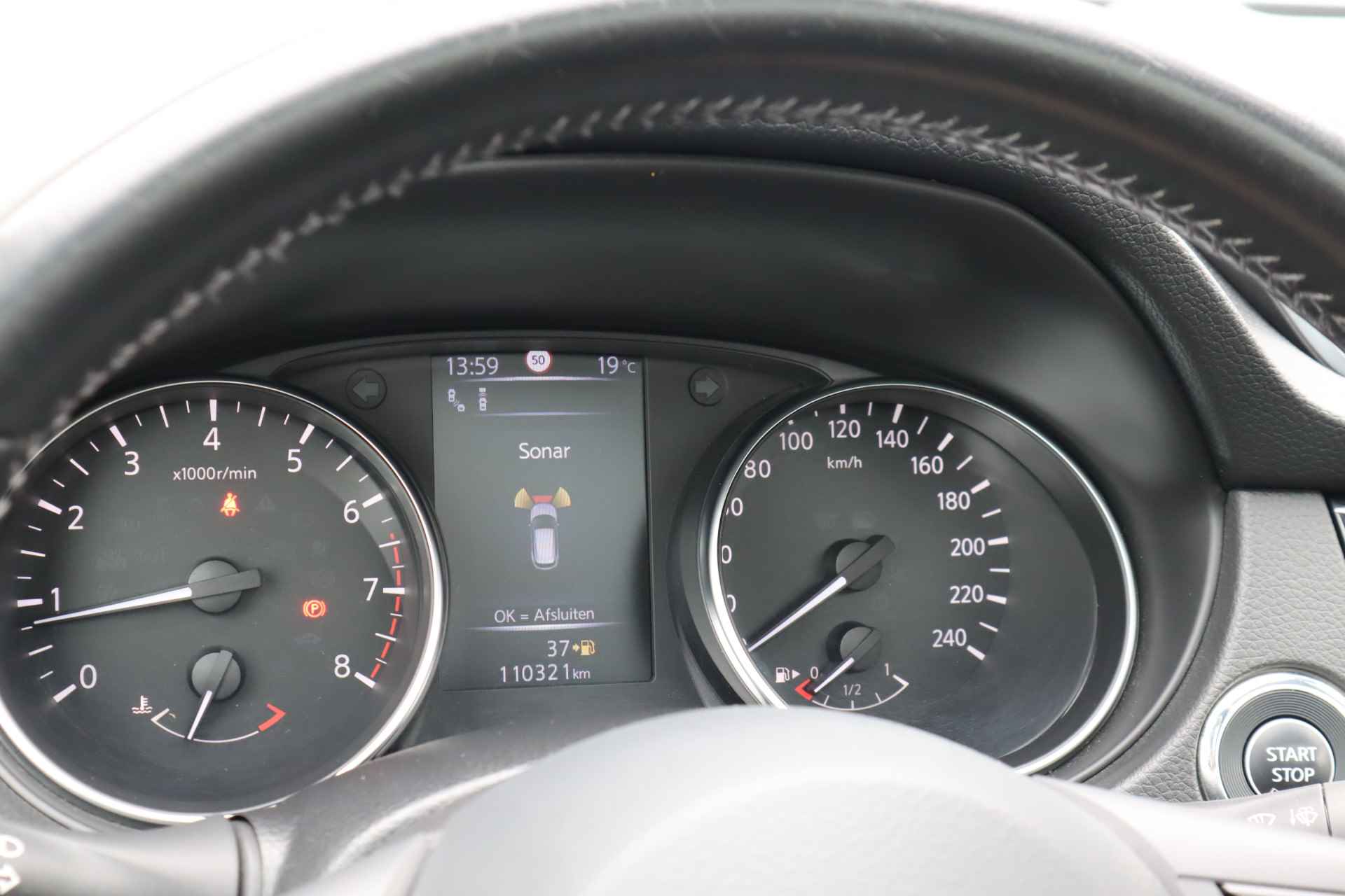 Nissan QASHQAI 1.2 N-Connecta | Trekhaak | Panoramadak | 360 Camera | Navigatie | Stoelverwarming - 18/43