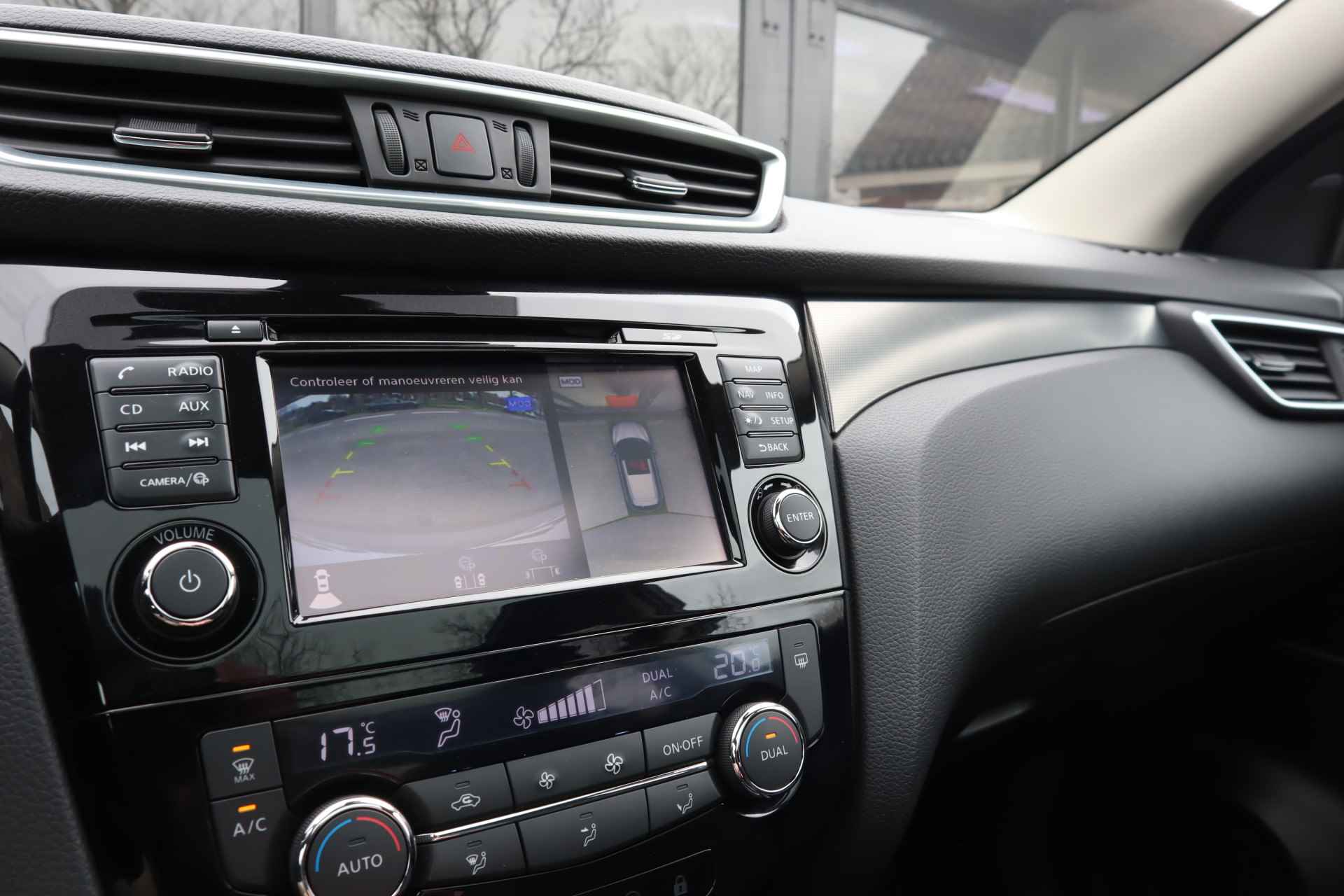 Nissan QASHQAI 1.2 N-Connecta | Trekhaak | Panoramadak | 360 Camera | Navigatie | Stoelverwarming - 39/43