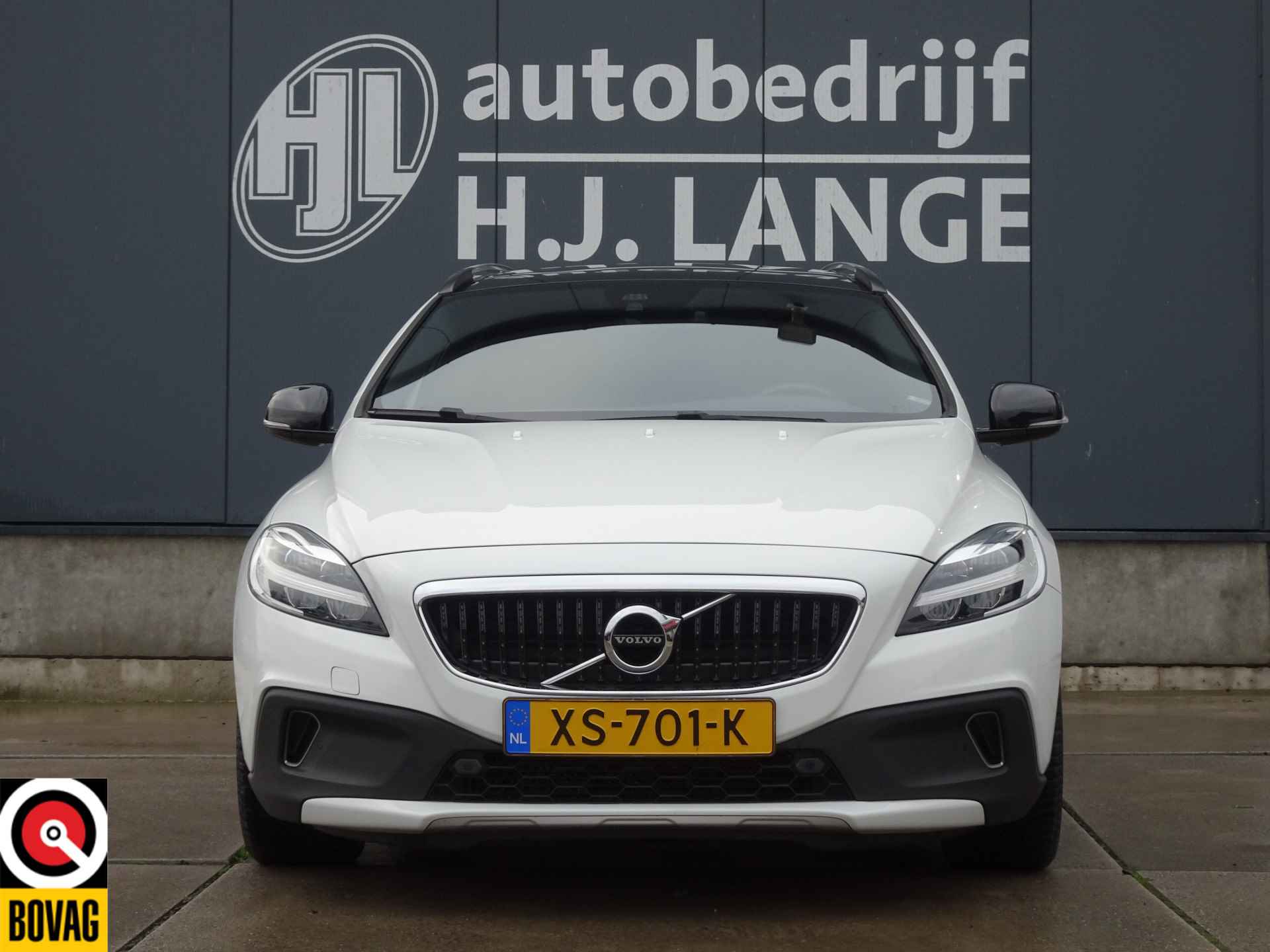 Volvo V40 Cross Country 1.5 T3 Polar+ Luxury - 8/30